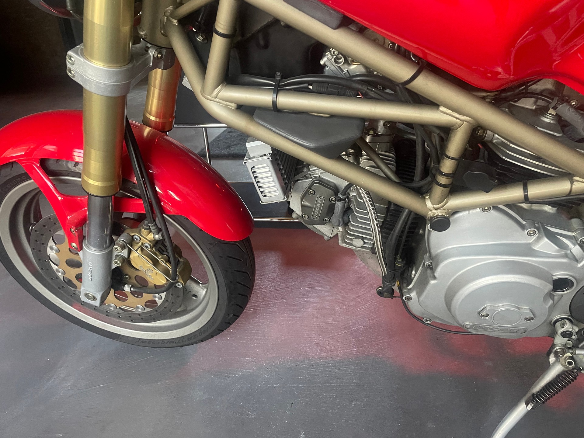 DUCATI Monster 750-image-6