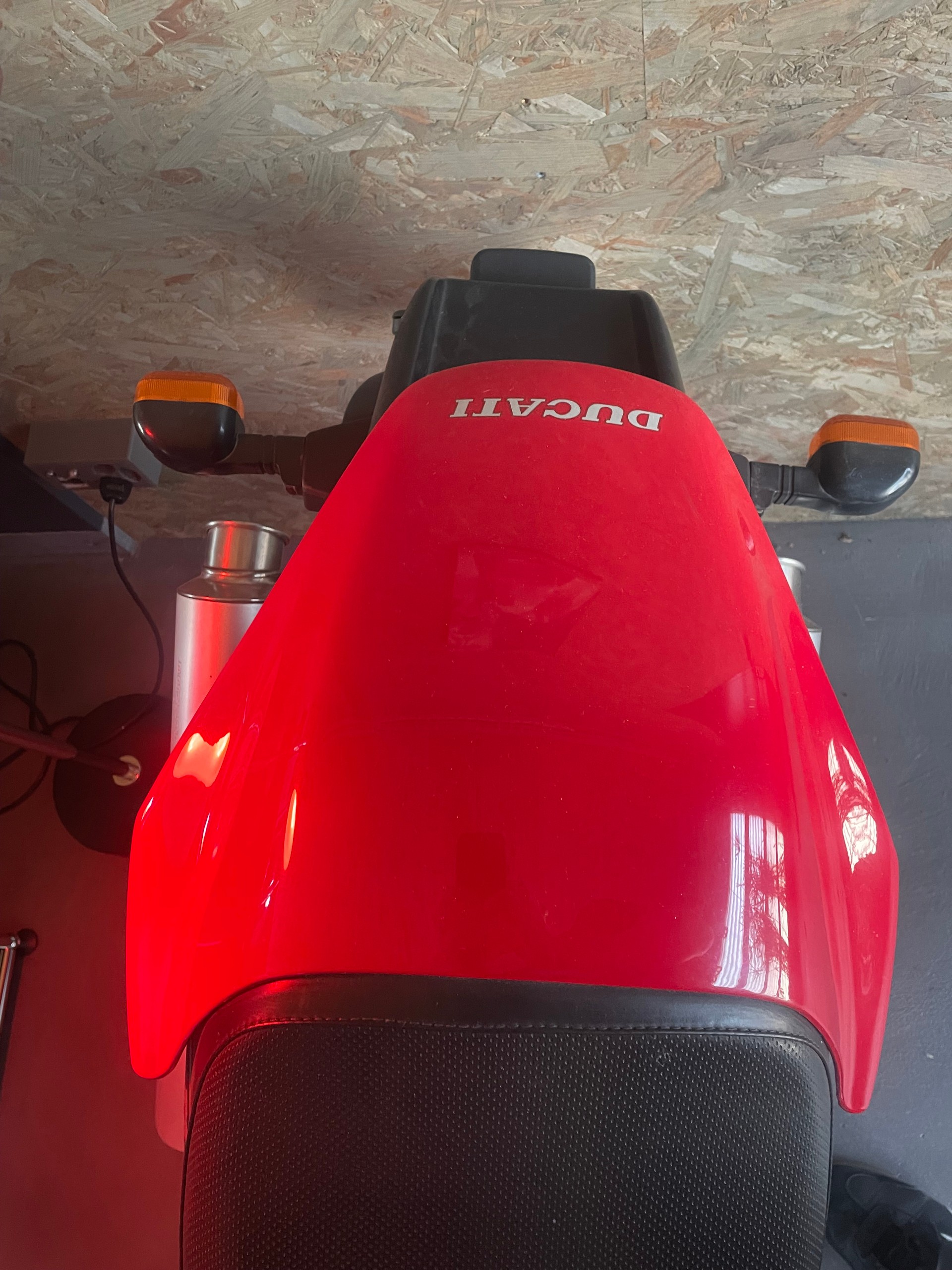 DUCATI Monster 750-image-2