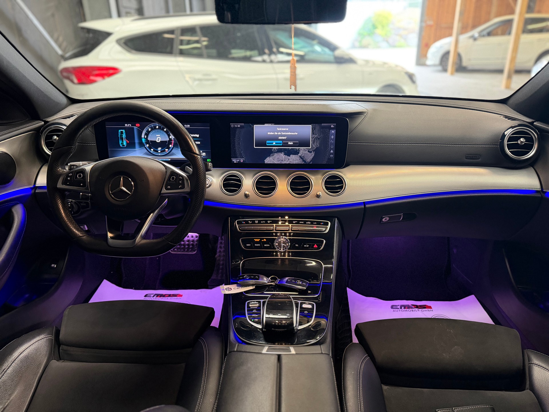 MERCEDES-BENZ E 220 d AMG Line 9G-Tronic-image-7