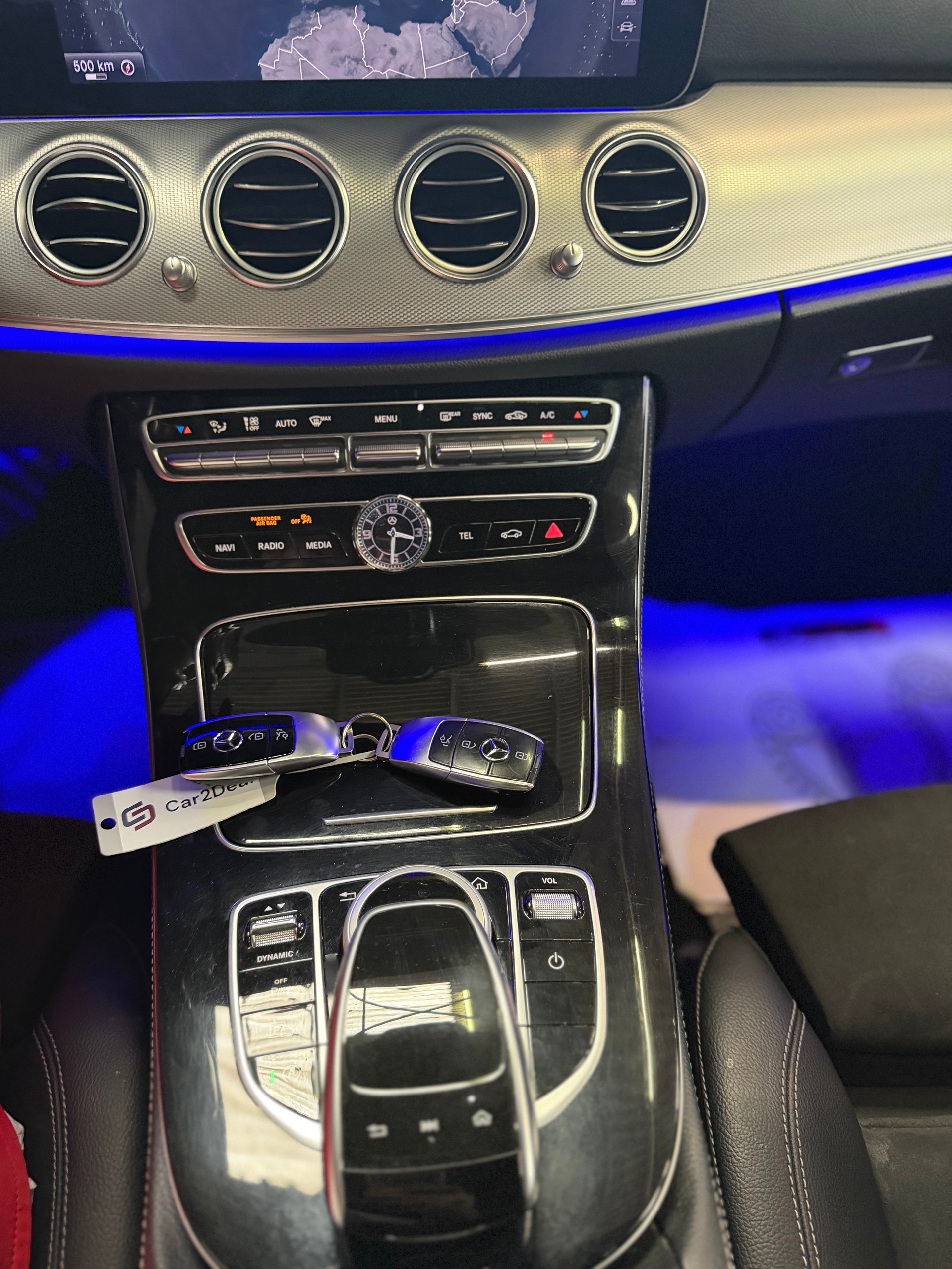 MERCEDES-BENZ E 220 d AMG Line 9G-Tronic-image-13