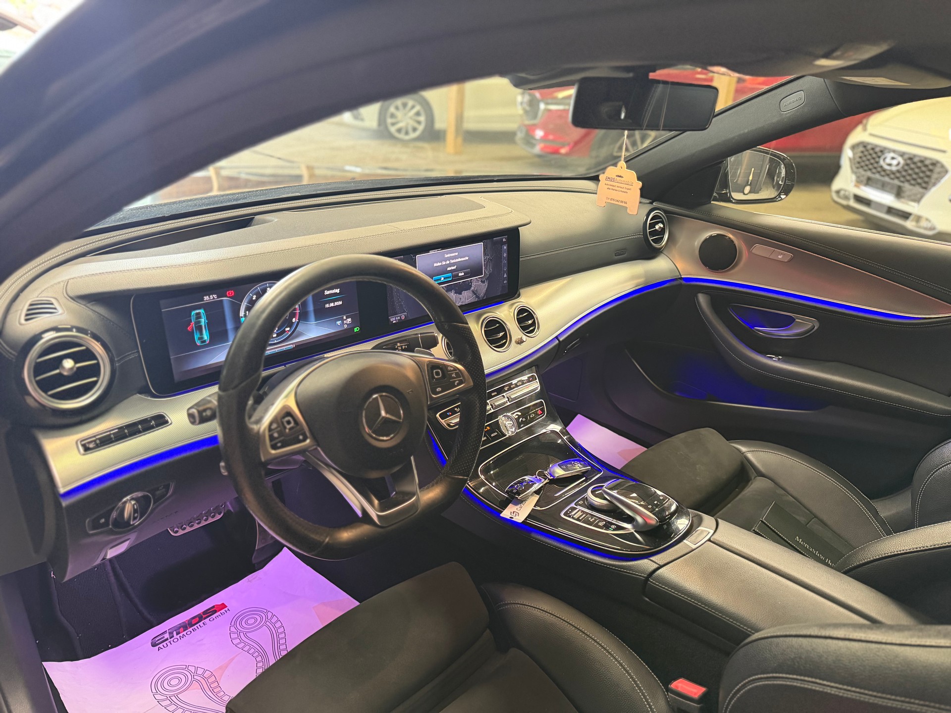 MERCEDES-BENZ E 220 d AMG Line 9G-Tronic-image-9