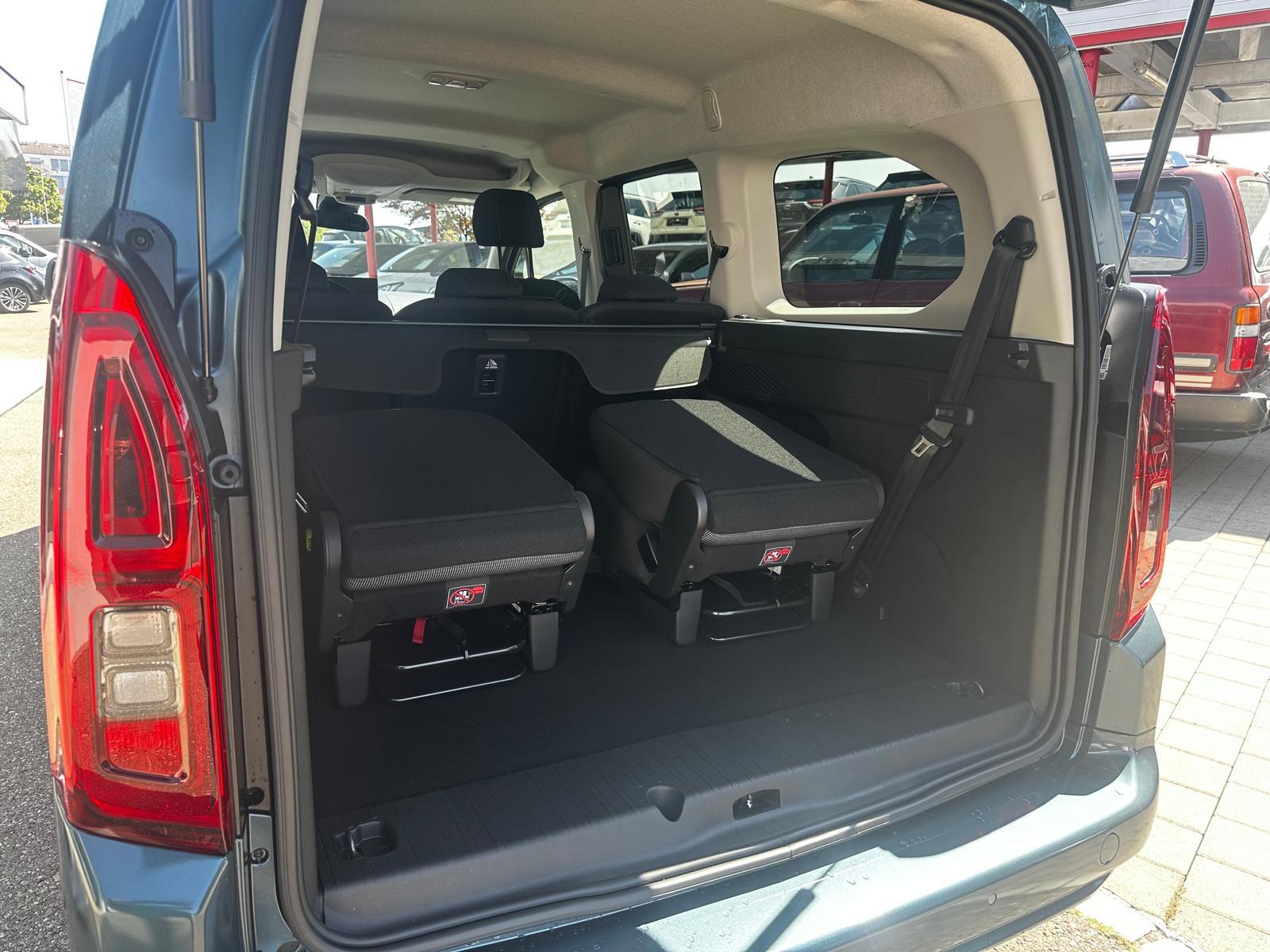 TOYOTA Proace City Verso L2 1.5 HDi 130 Style-image-6