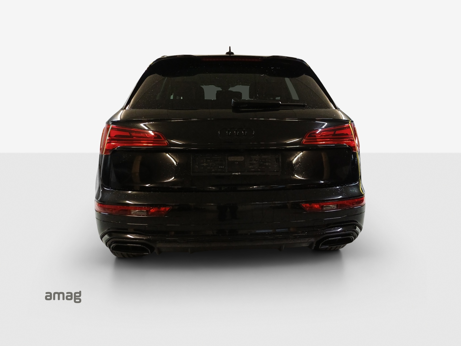 AUDI Q5 45 TFSI S-line quattro S-tronic-showroom-element-3