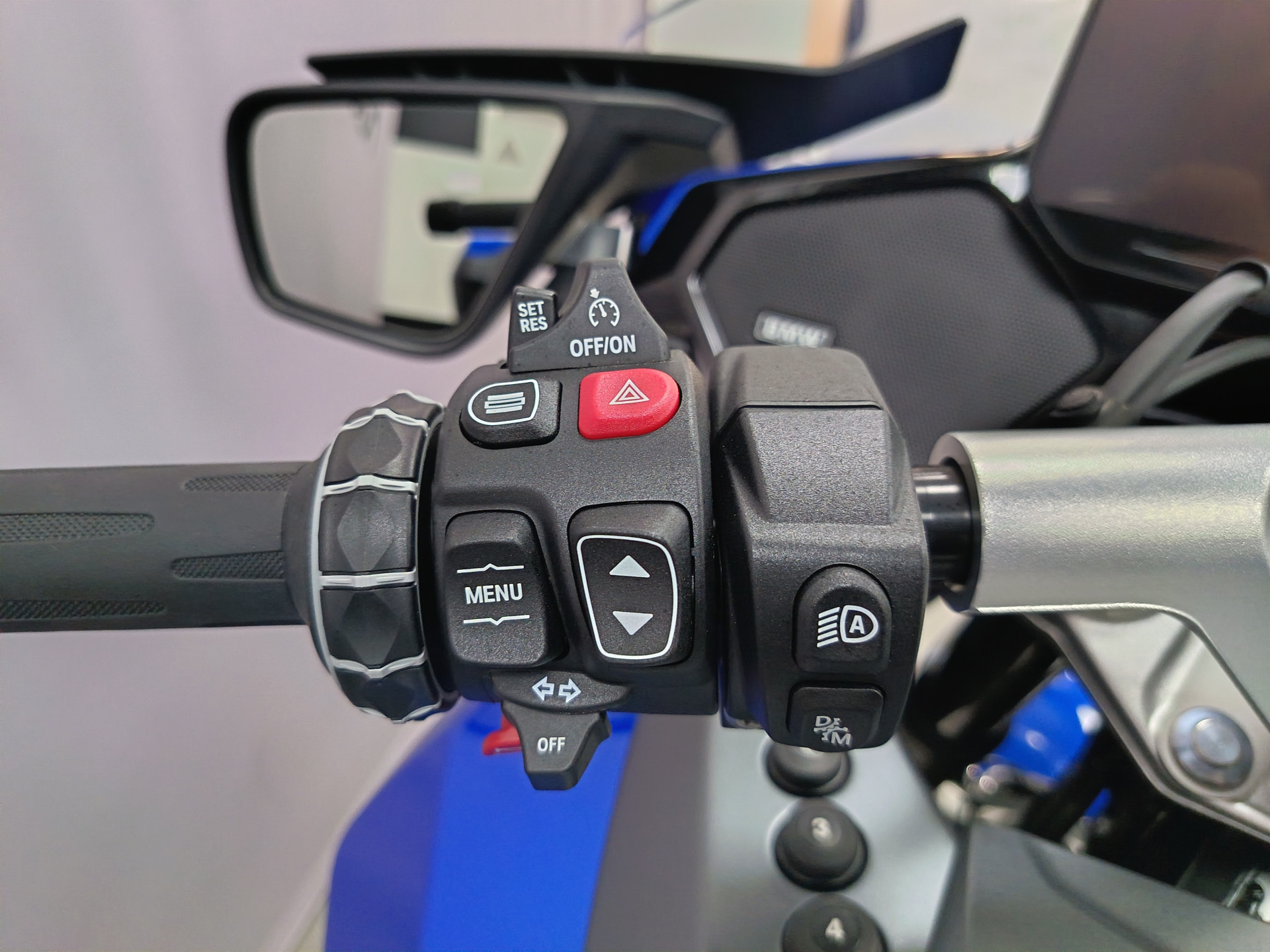BMW R 1300 RT Impulse boite ASA ***entretien + Ext. garantie ***-image-6