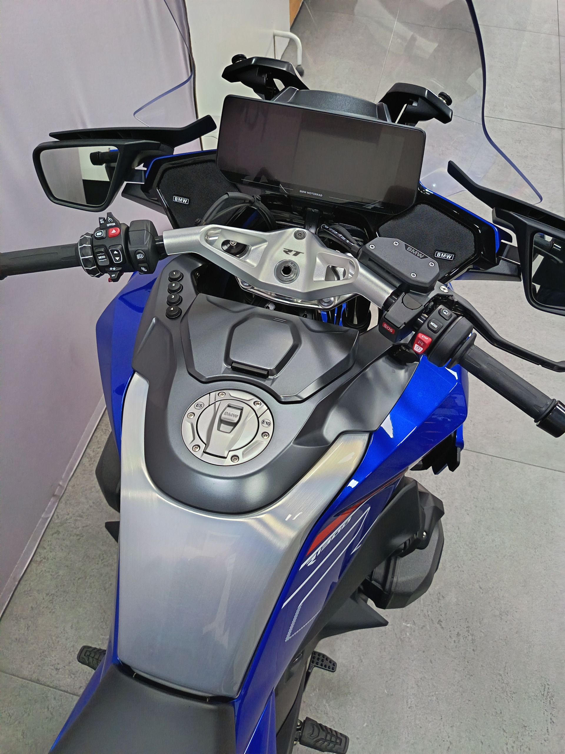 BMW R 1300 RT Impulse boite ASA ***entretien + Ext. garantie ***-image-4