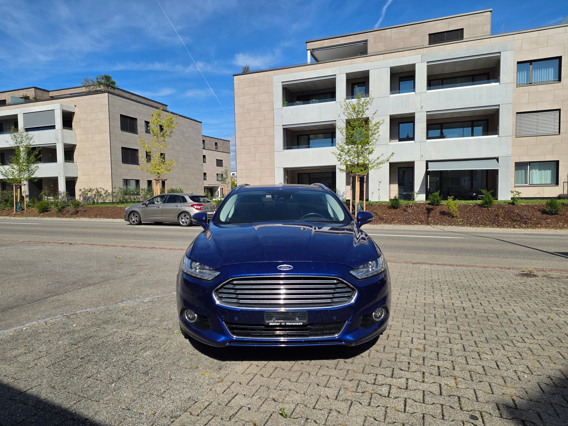 FORD Mondeo 2.0 EcoBoost SCTi Titanium Automatic-image-2
