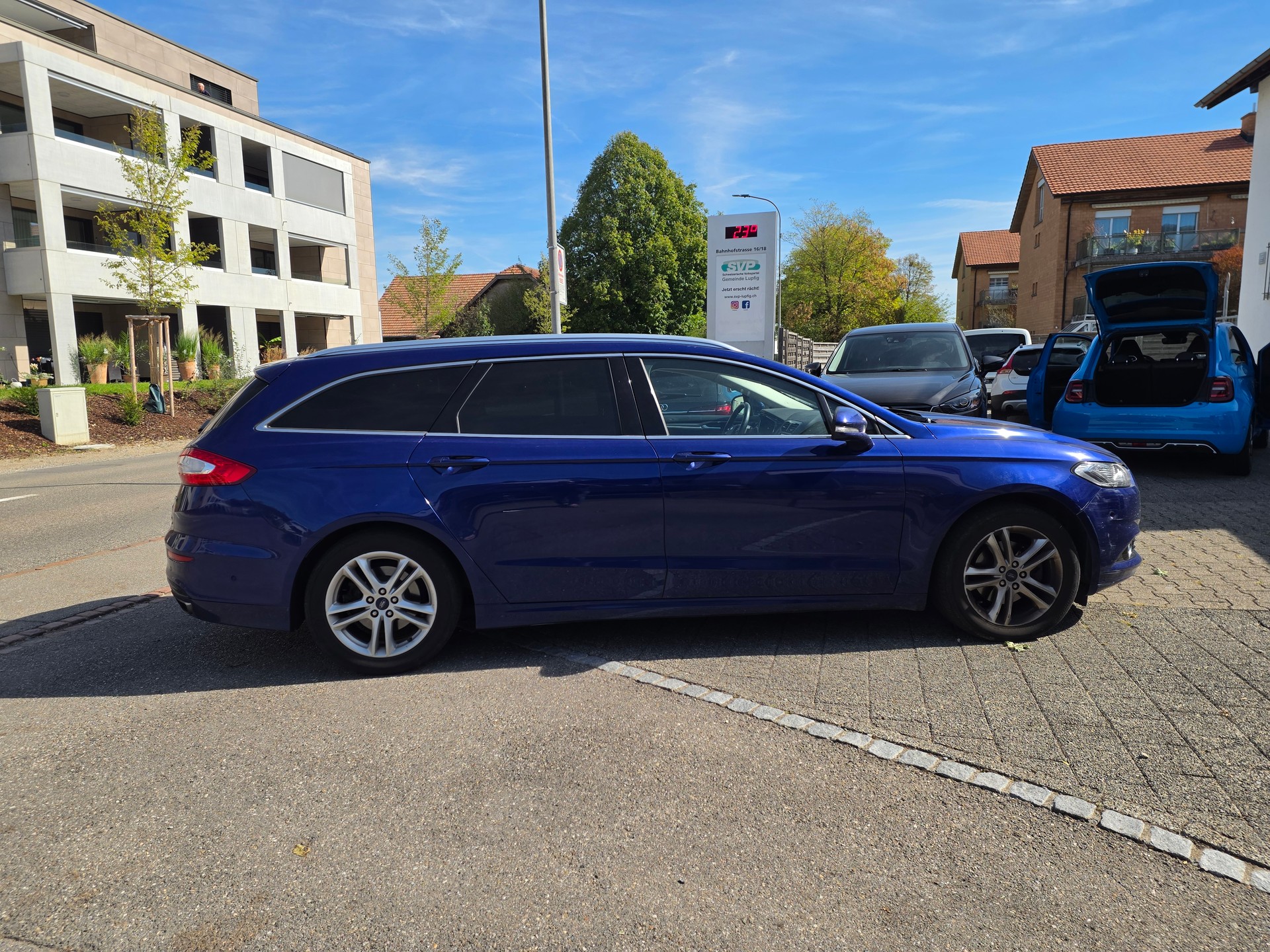 FORD Mondeo 2.0 EcoBoost SCTi Titanium Automatic-image-5