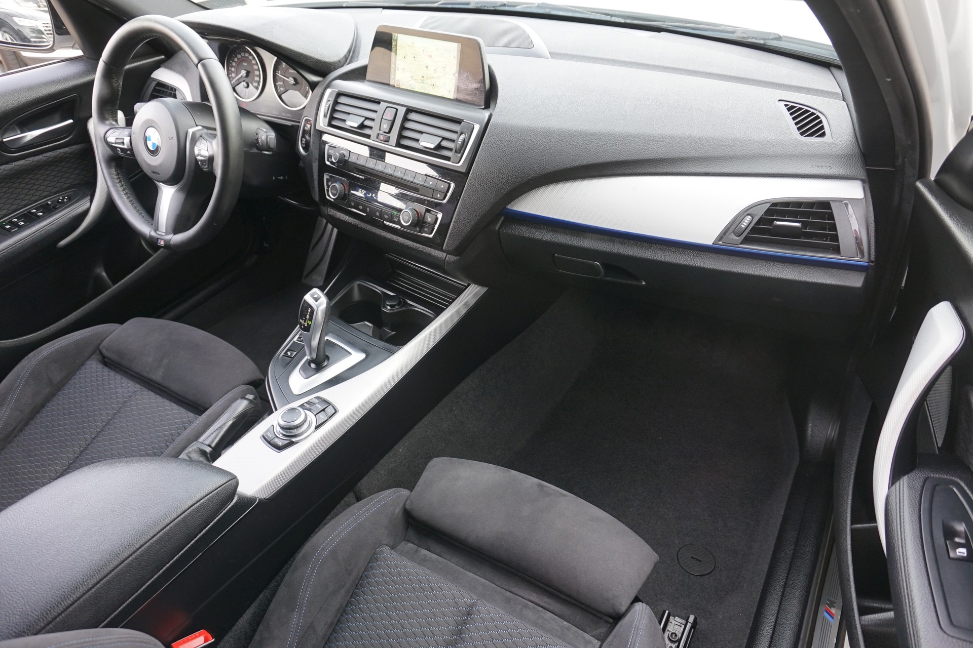 BMW 118i M Sport-image-16