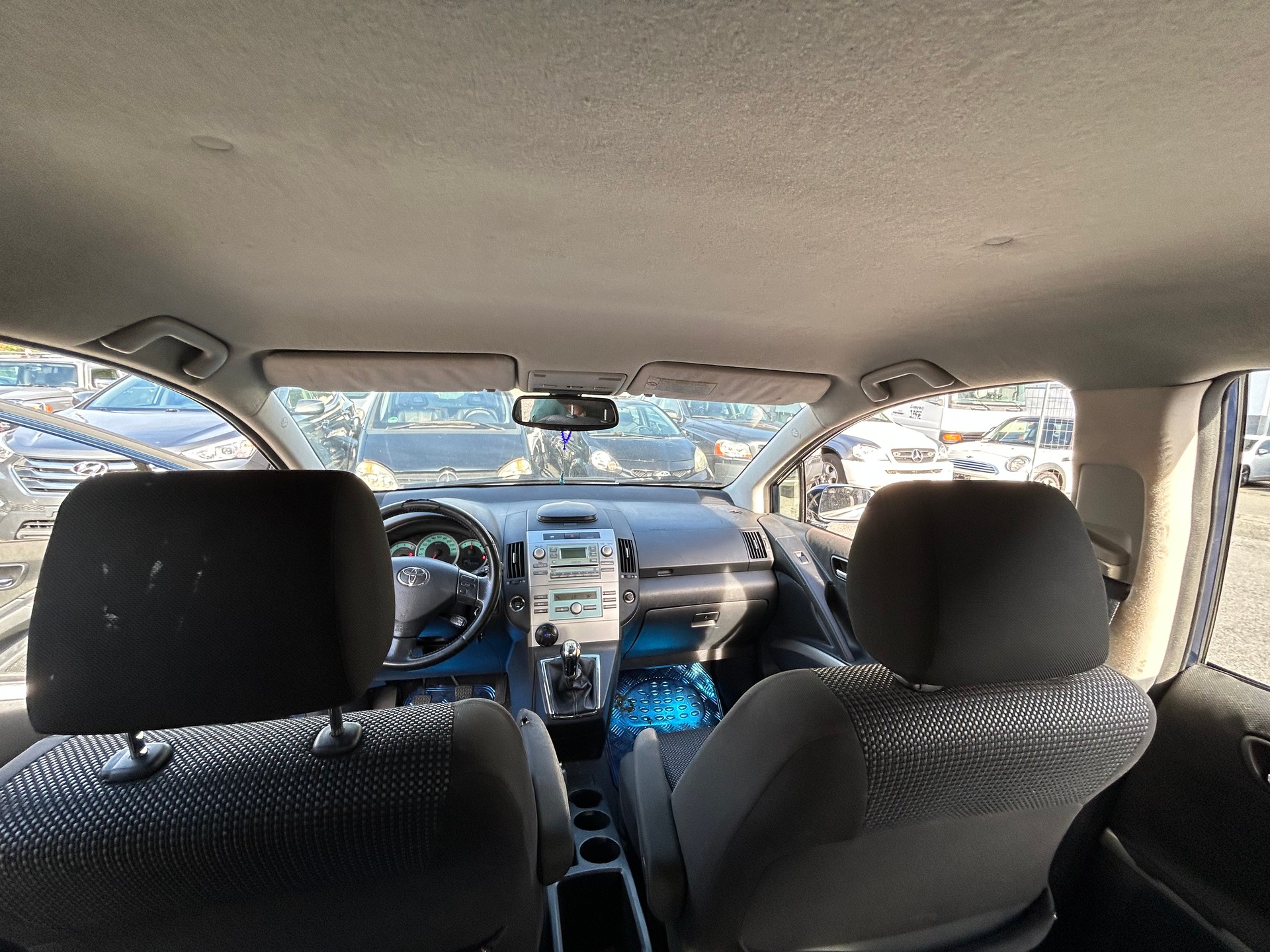 TOYOTA Corolla Verso 2.2 D-4D CleanP. Linea Sol Prem.-image-6