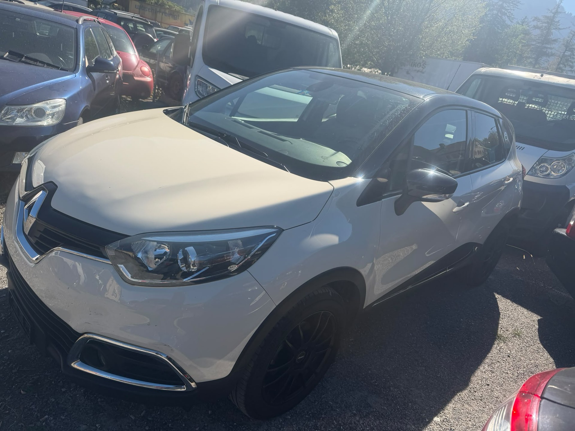 RENAULT Captur 1.2 T 16V-image-4