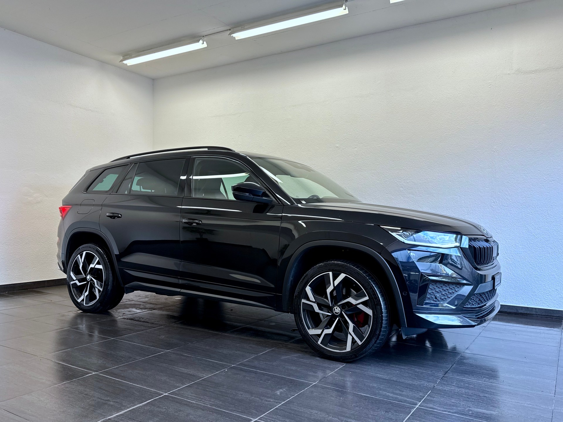 SKODA Kodiaq 2.0 TSI 4x4 RS "7 Plätzer & 2'000 Kg AHK"