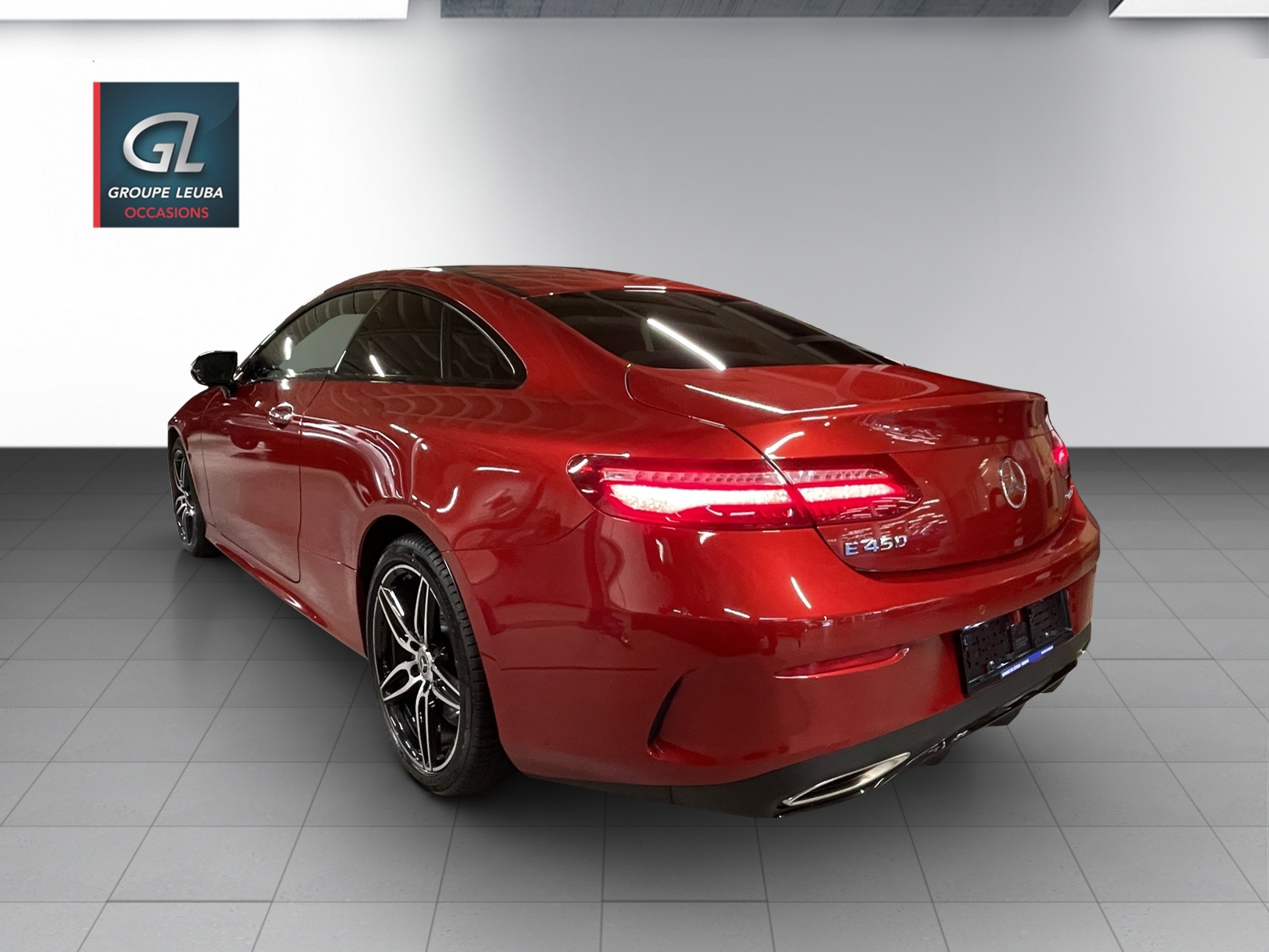 MERCEDES-BENZ E 450 Coupé AMG Line 4 Matic 9G-Tronic-showroom-element-3