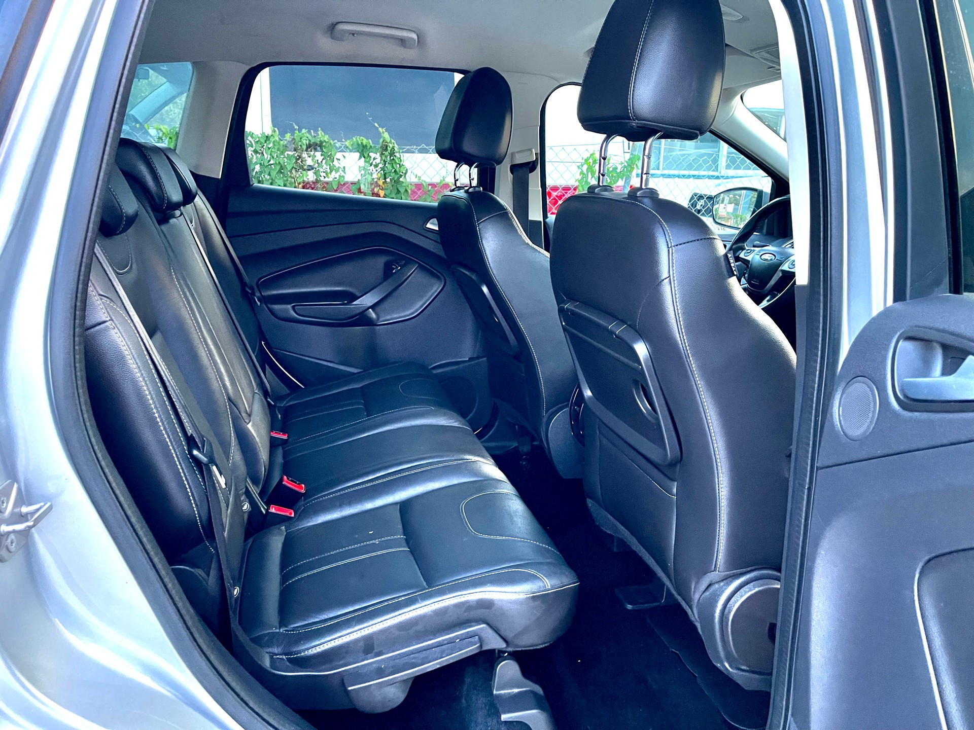 FORD Kuga 2.0 TDCi Titanium S 4WD PowerShift-image-9