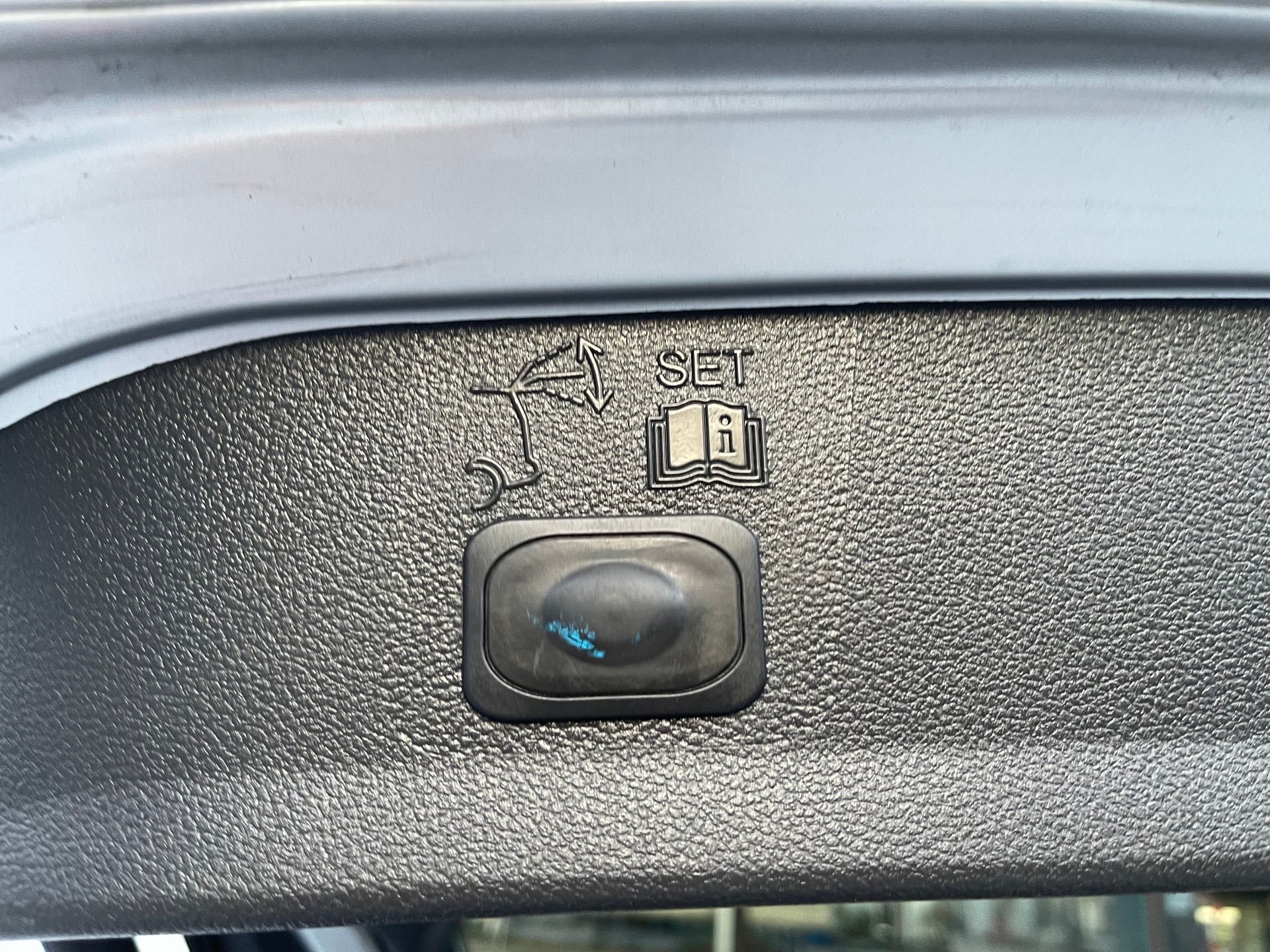 FORD Kuga 2.0 TDCi Titanium S 4WD PowerShift-image-18
