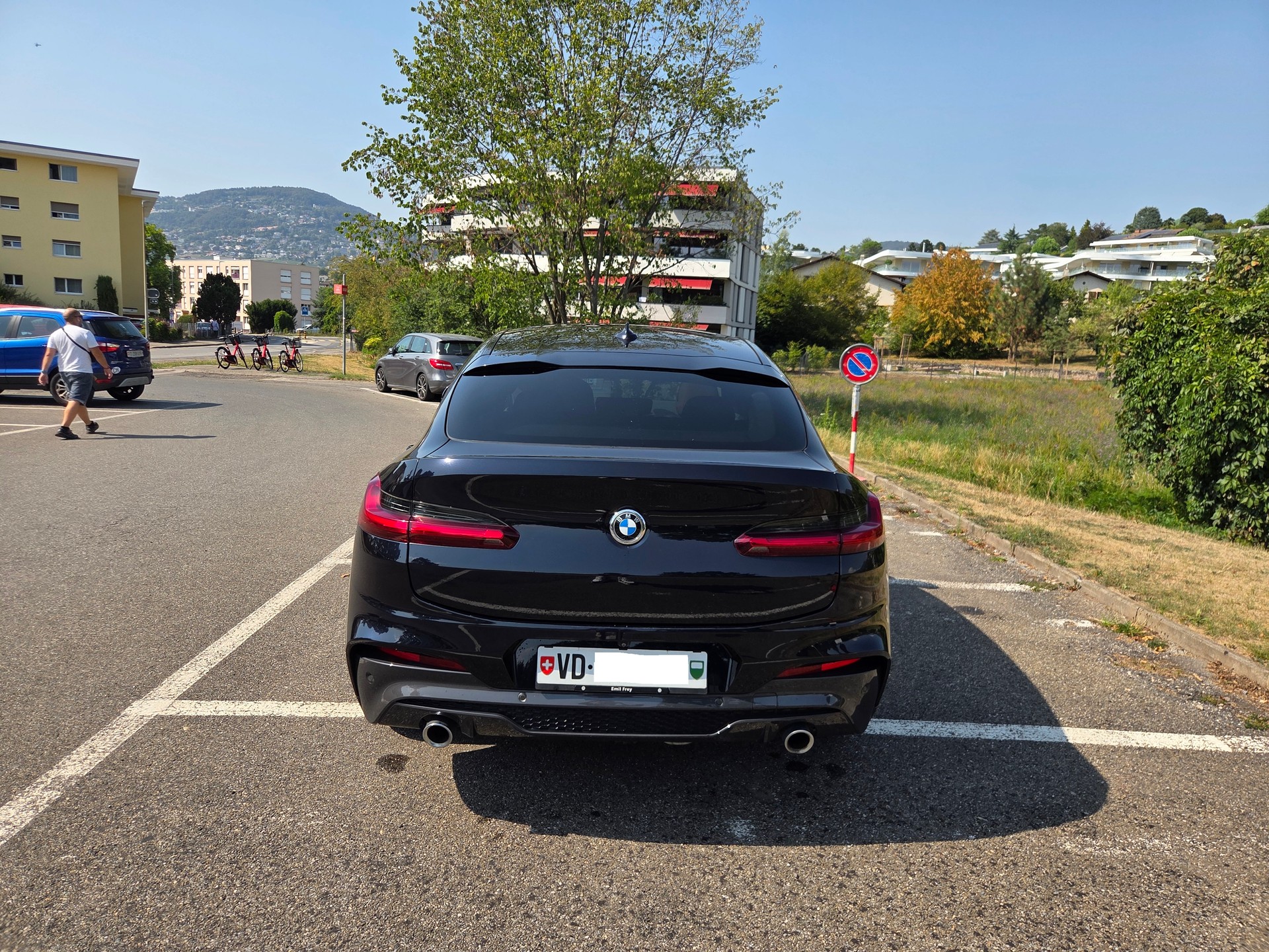 BMW 30i xDrive M Sport Steptronic-image-7