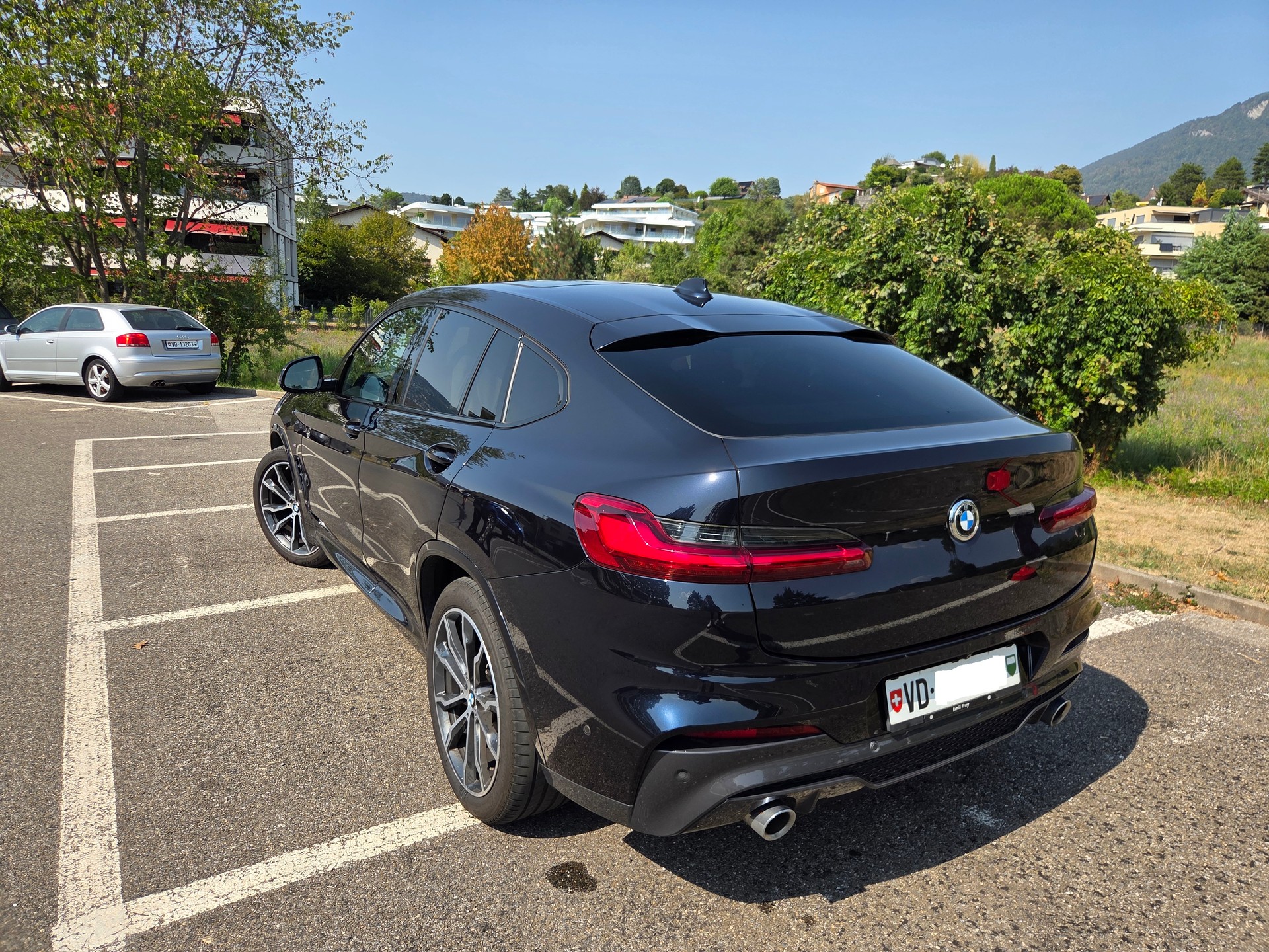 BMW 30i xDrive M Sport Steptronic-image-3