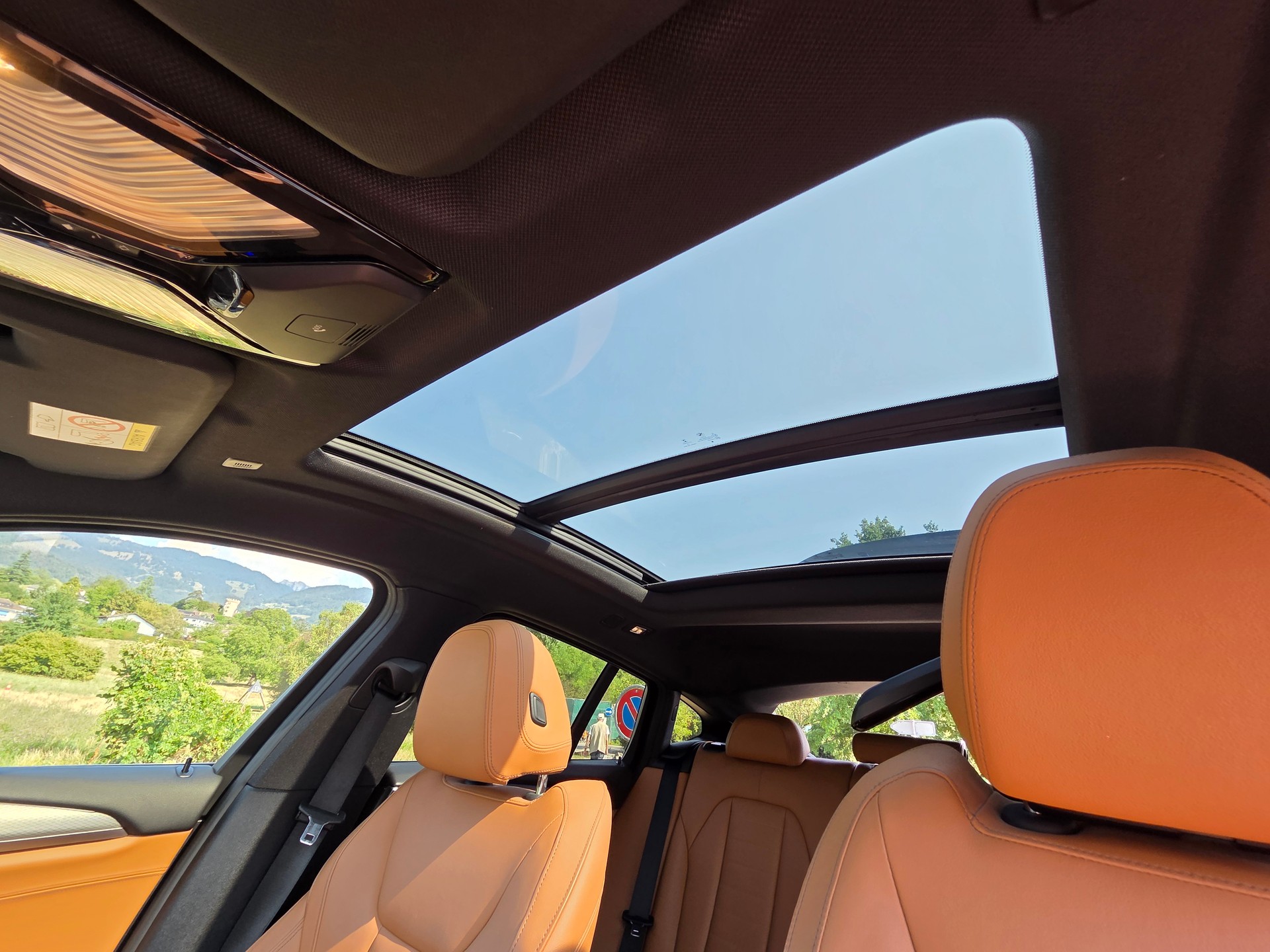 BMW 30i xDrive M Sport Steptronic-image-10