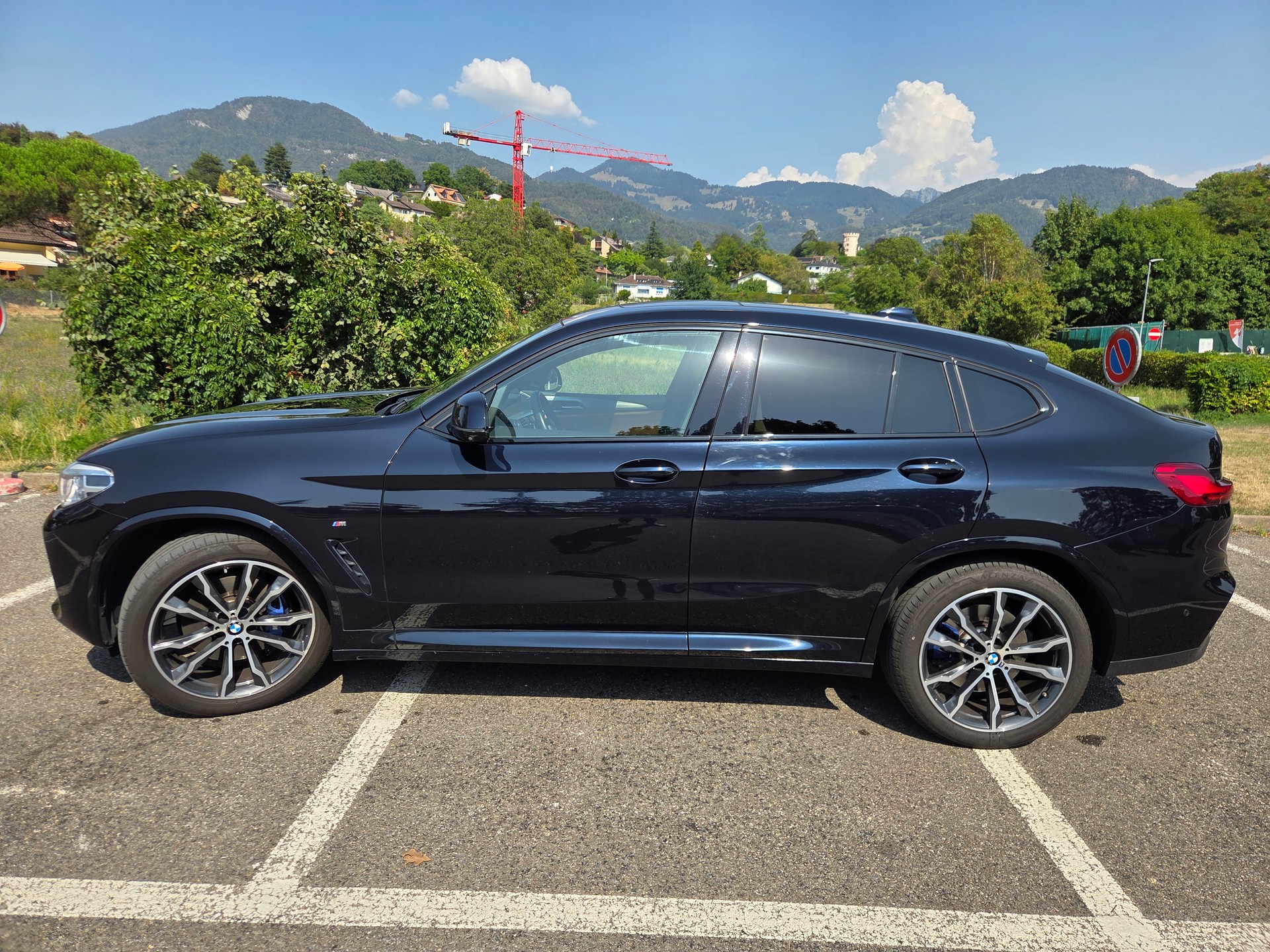BMW 30i xDrive M Sport Steptronic-image-4
