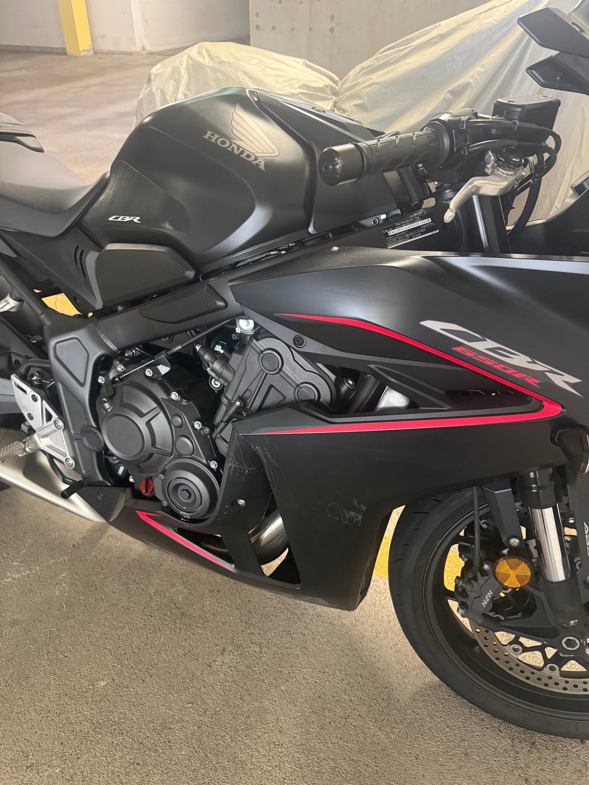 HONDA CBR 650-image-2