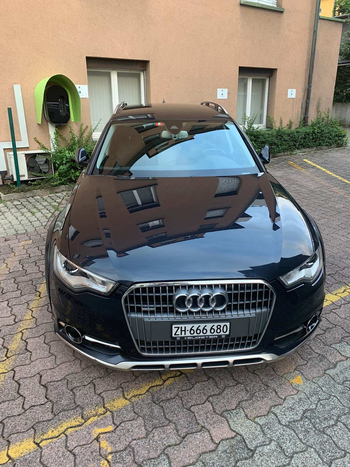 AUDI A6 allroad 3.0 TDI V6 quattro S-tronic-image-3