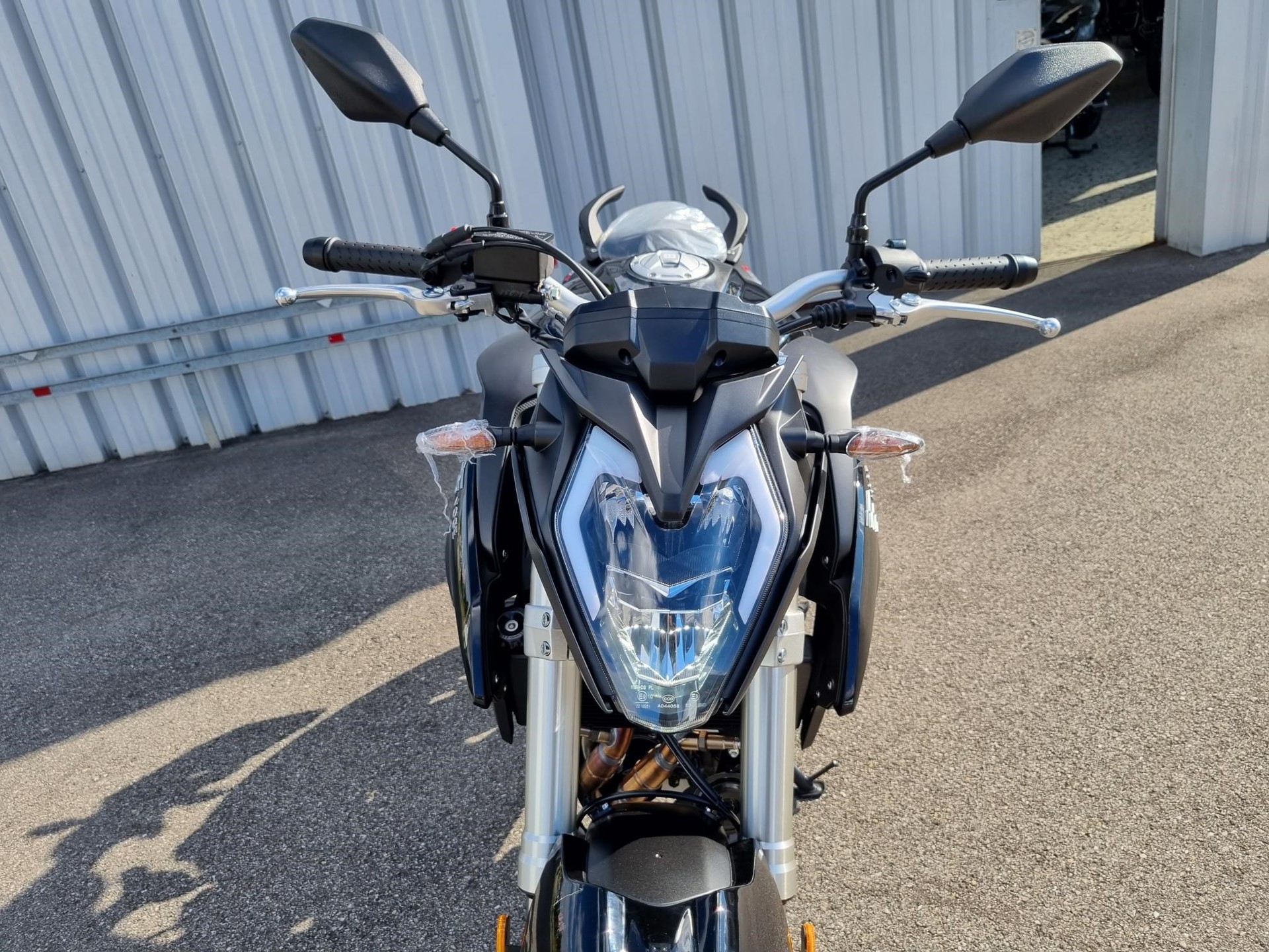 VOGE 500R-image-1