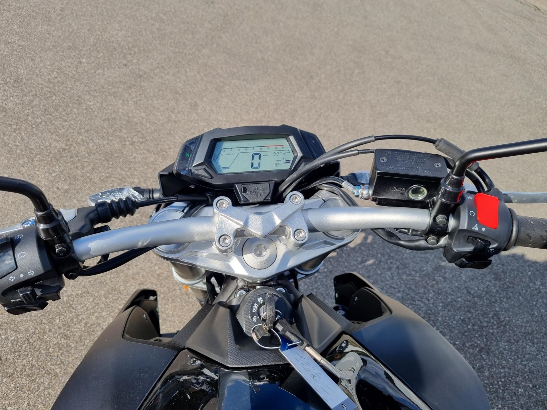 VOGE 500R-image-8