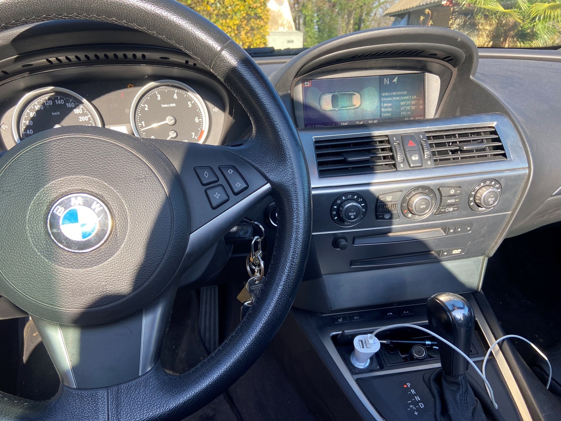 BMW 650i-image-7