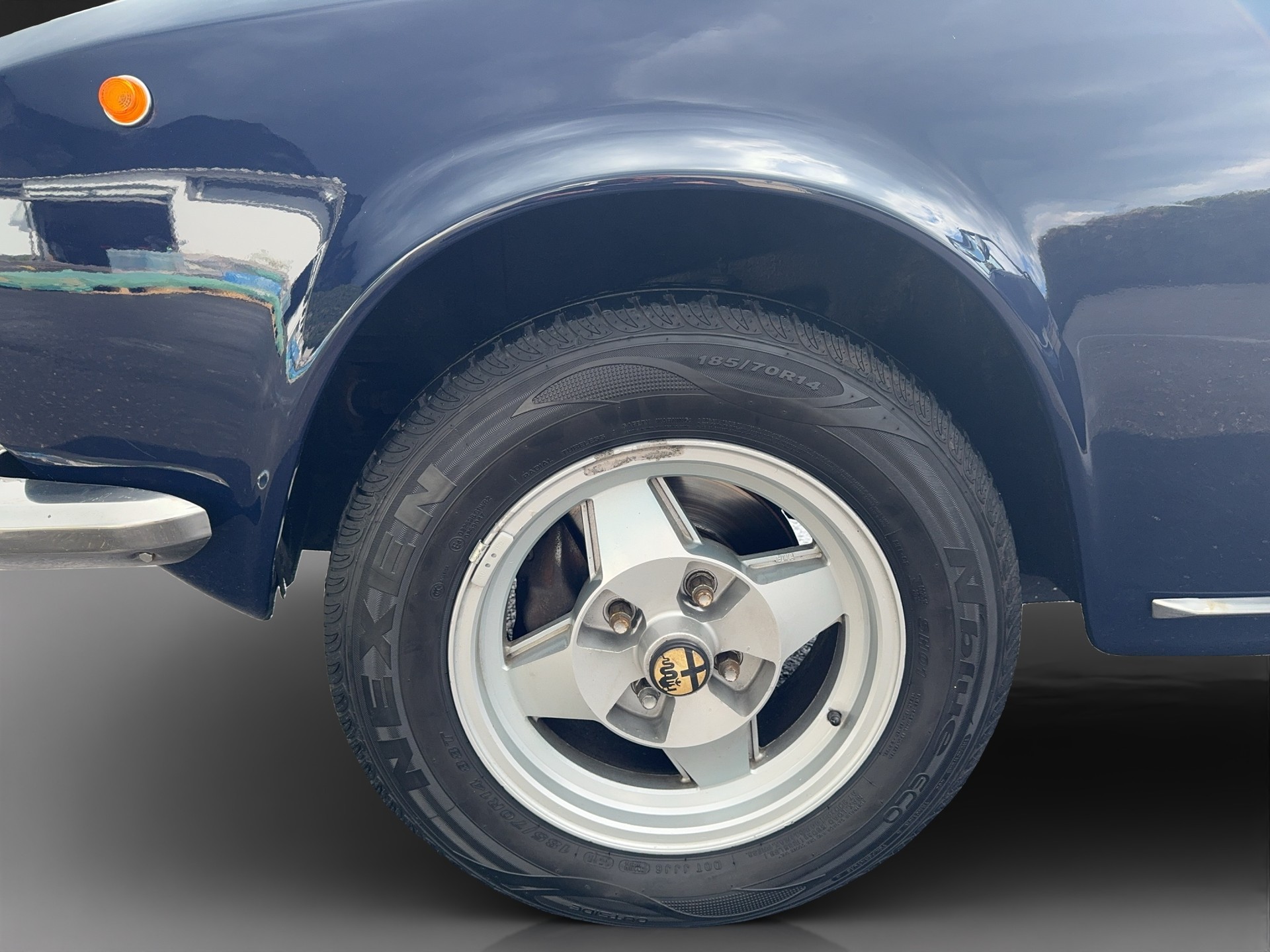 ALFA ROMEO Berlina 2000-image-8