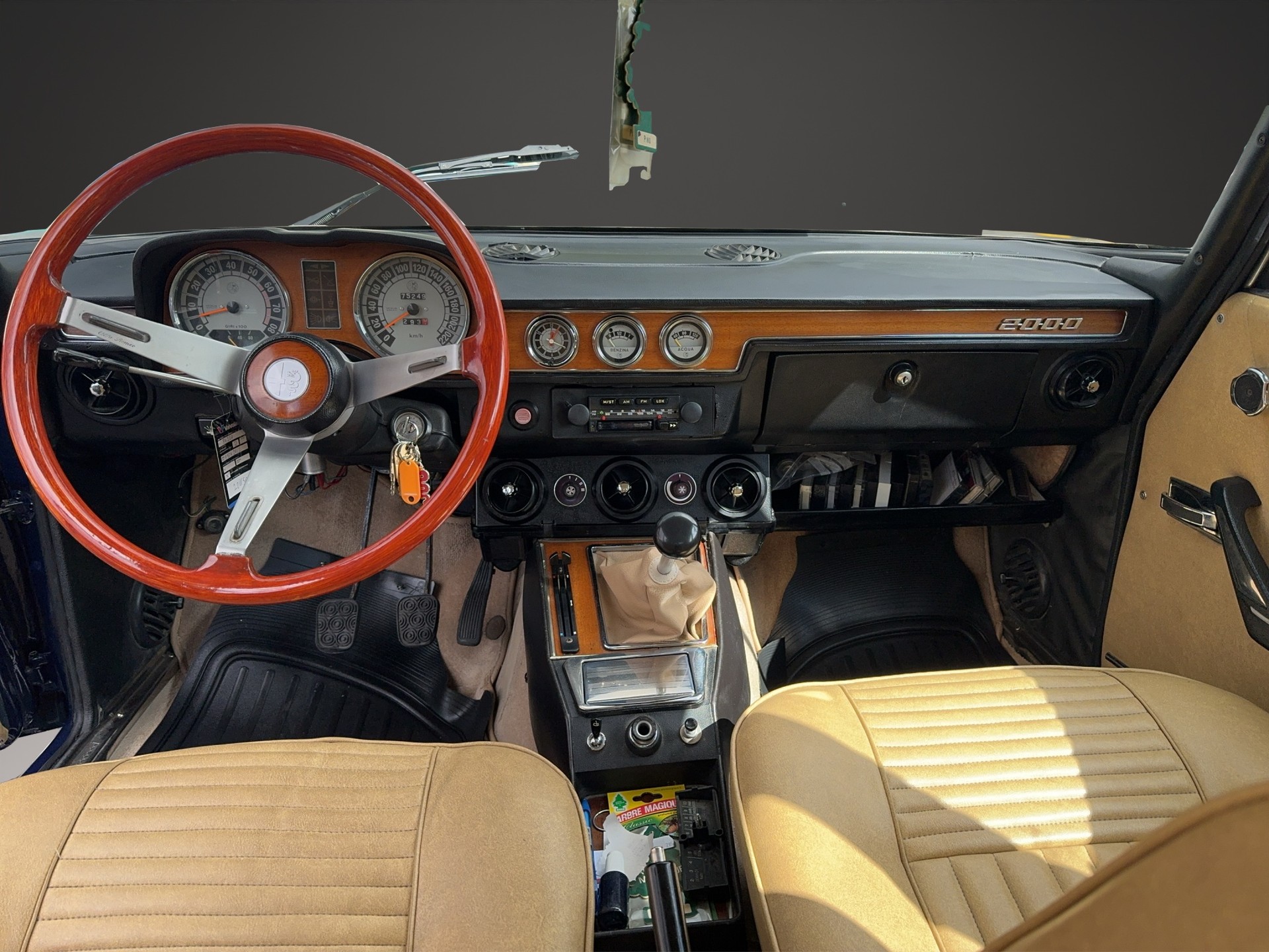 ALFA ROMEO Berlina 2000-image-9