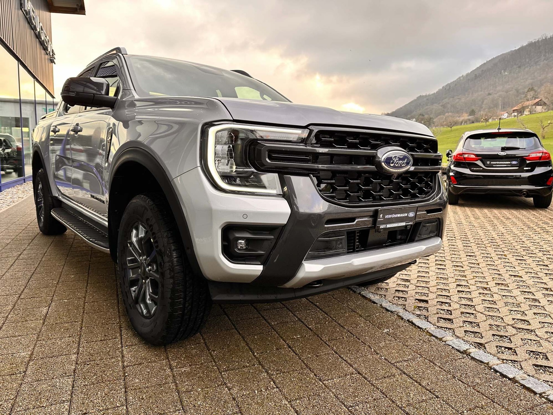 FORD Ranger DKab.Pick-up 2.0 EcoBlue 4x4 Wildtrak-showroom-element-3
