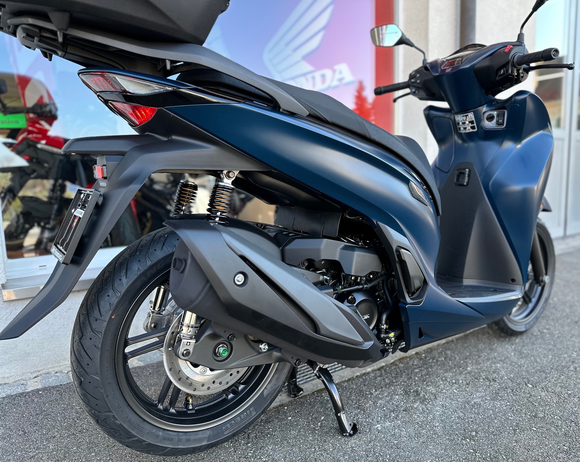 HONDA SH 350-image-3