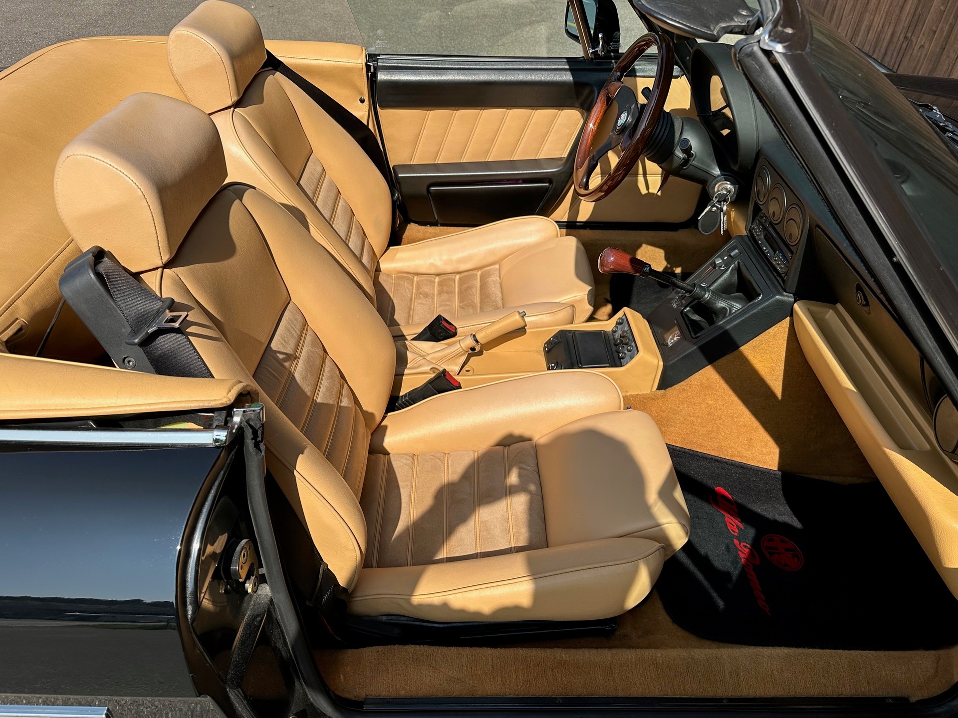 ALFA ROMEO Spider 2.0-image-14