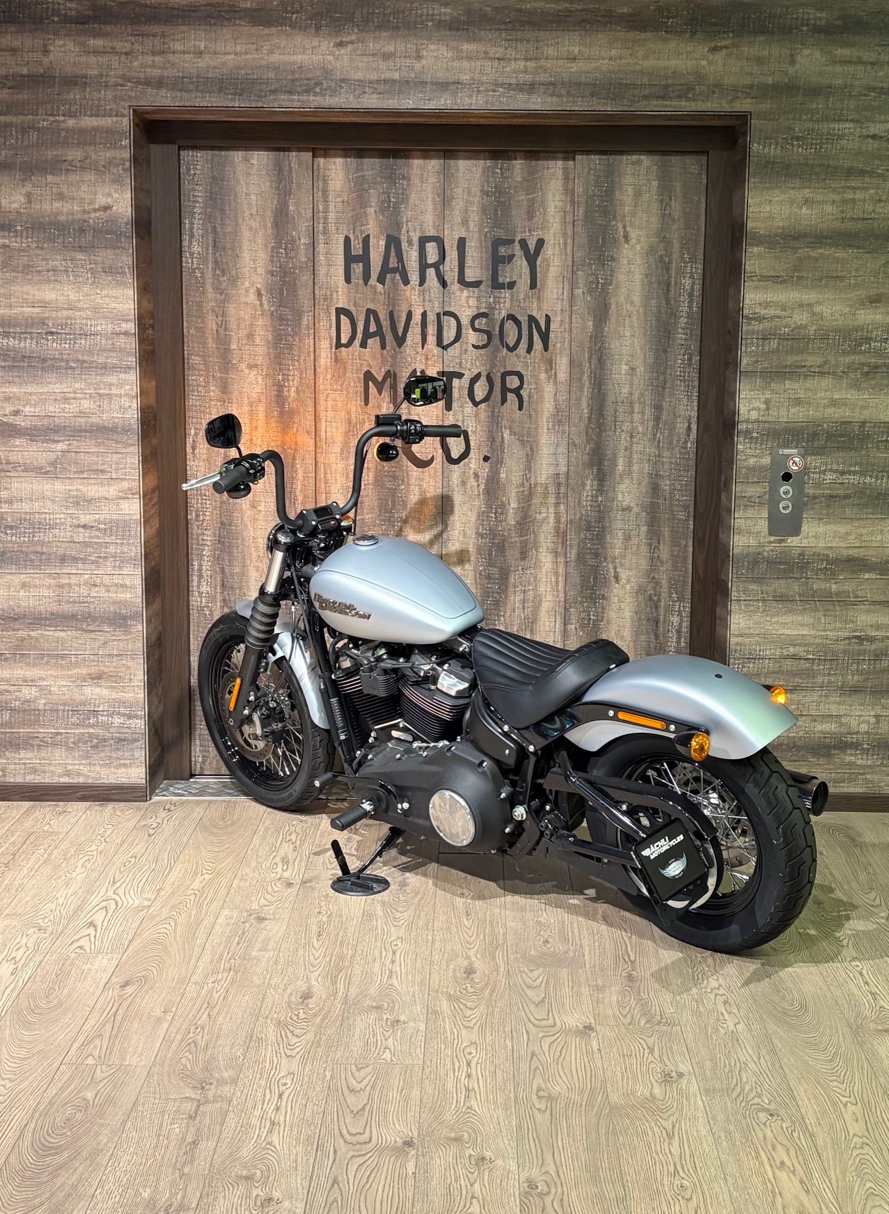 HARLEY-DAVIDSON FXBB Street Bob 107 ABS-image-4