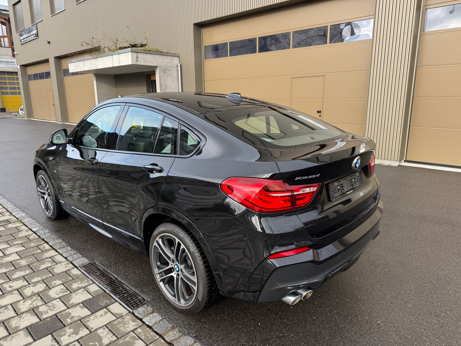 BMW X4 xDrive 35d M Sport Steptronic-showroom-element-2