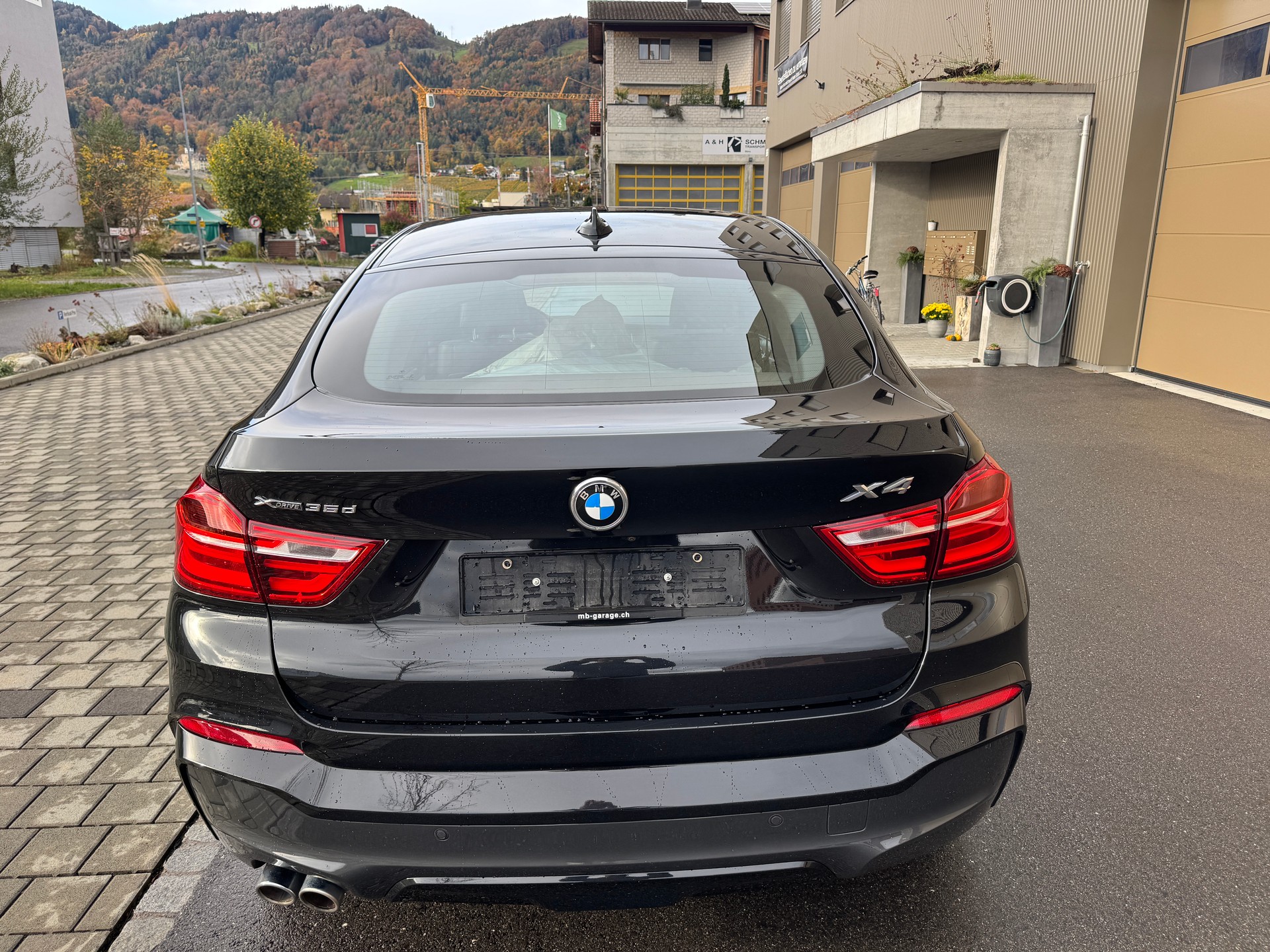 BMW X4 xDrive 35d M Sport Steptronic-showroom-element-3