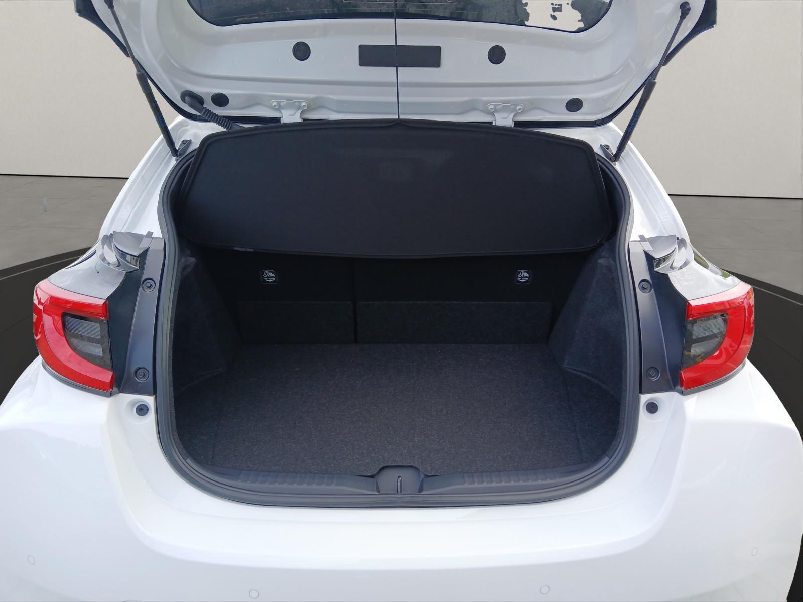 TOYOTA GR Yaris 1.6 Turbo Sport 4x4-image-10