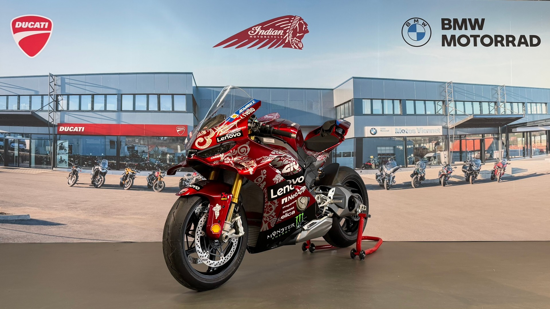 DUCATI PANIGALE V4 S Replica Mugello 2025-image-2