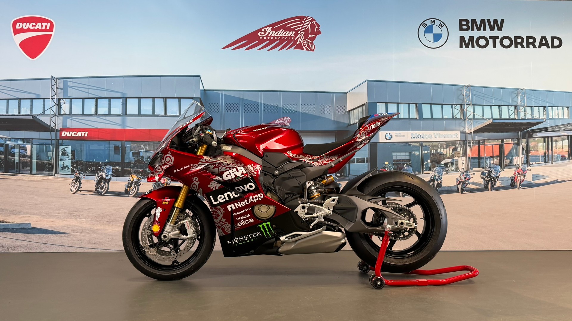 DUCATI PANIGALE V4 S Replica Mugello 2025-image-3