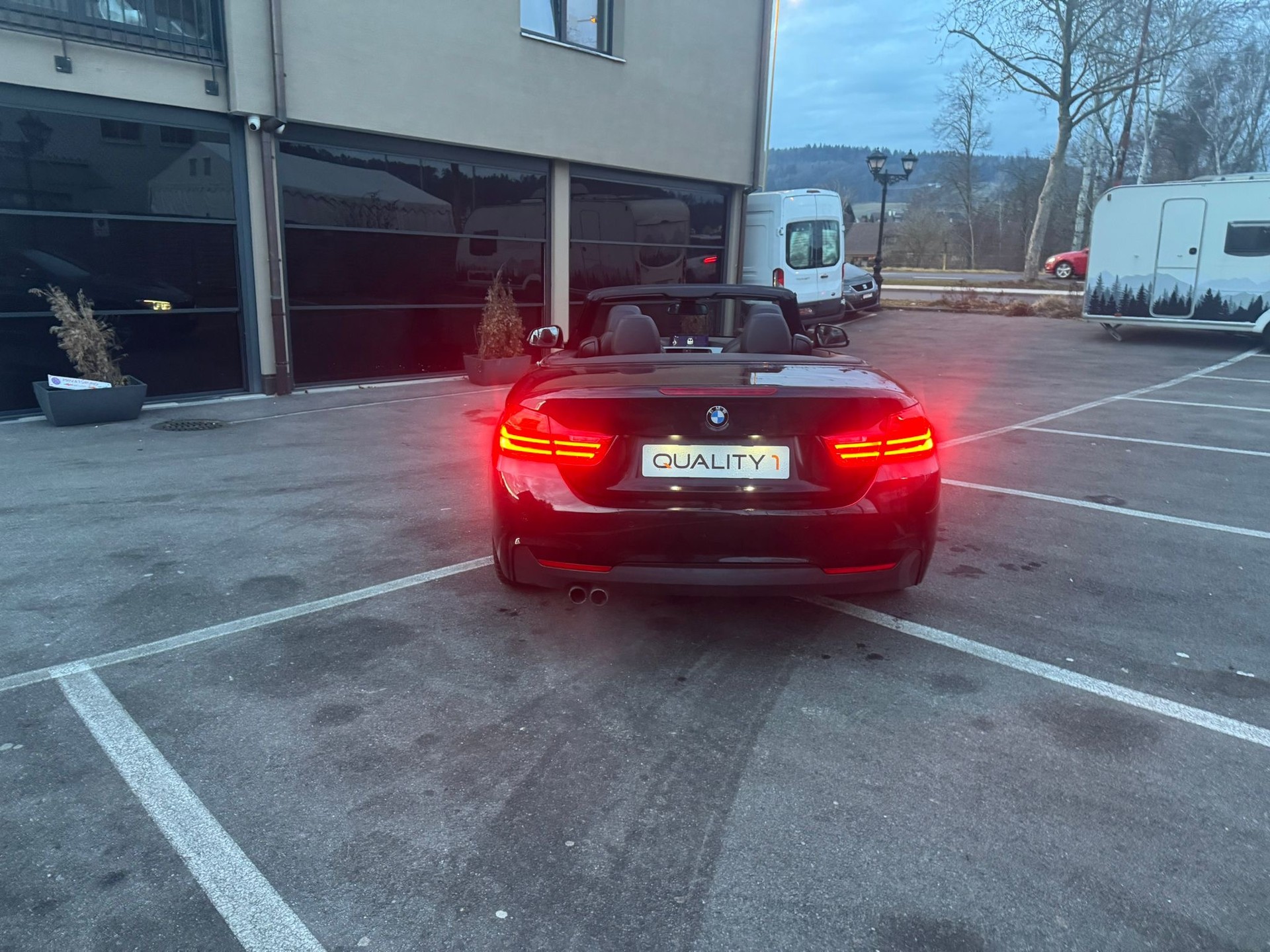 BMW 428i Cabriolet xDrive Sport Line Steptronic-image-7