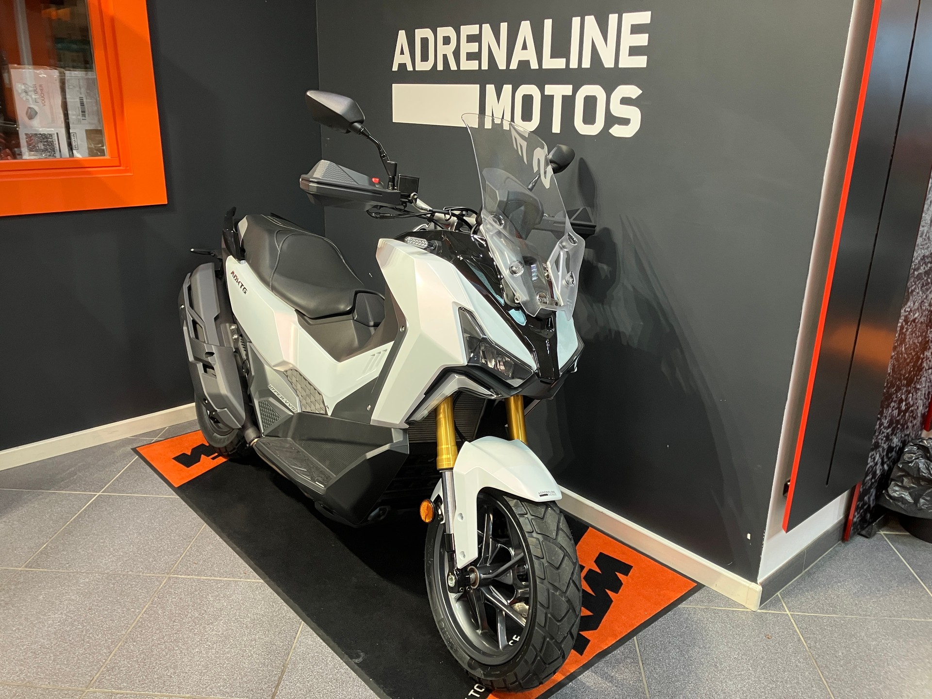 SYM ADXTG 400-image-2