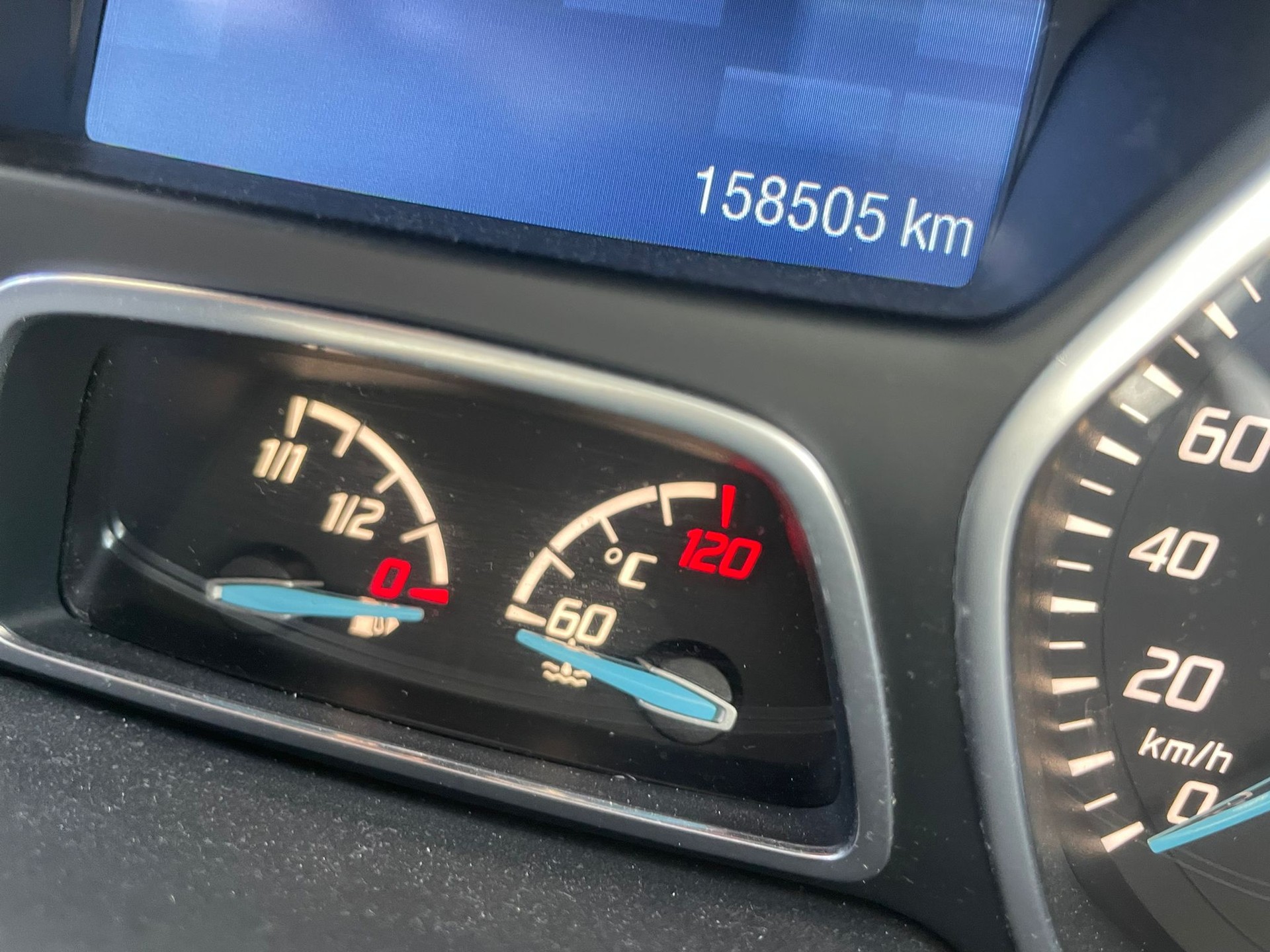 FORD Kuga 2.0 TDCi Titanium S 4WD PowerShift-image-6