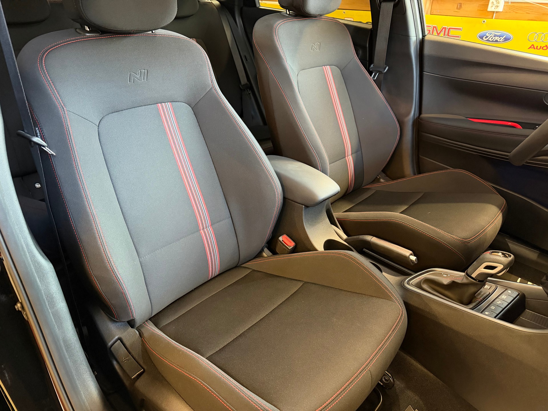 HYUNDAI "N-LINE" i20 1.0 T-GDi N-Line "SPORT N-LINE" CH WAGEN "AUTOMAT" TOP AUSSTATTUNG !!-image-5