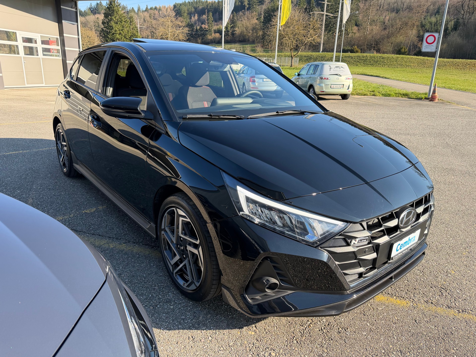 HYUNDAI "N-LINE" i20 1.0 T-GDi N-Line "SPORT N-LINE" CH WAGEN "AUTOMAT" TOP AUSSTATTUNG !!-image-26