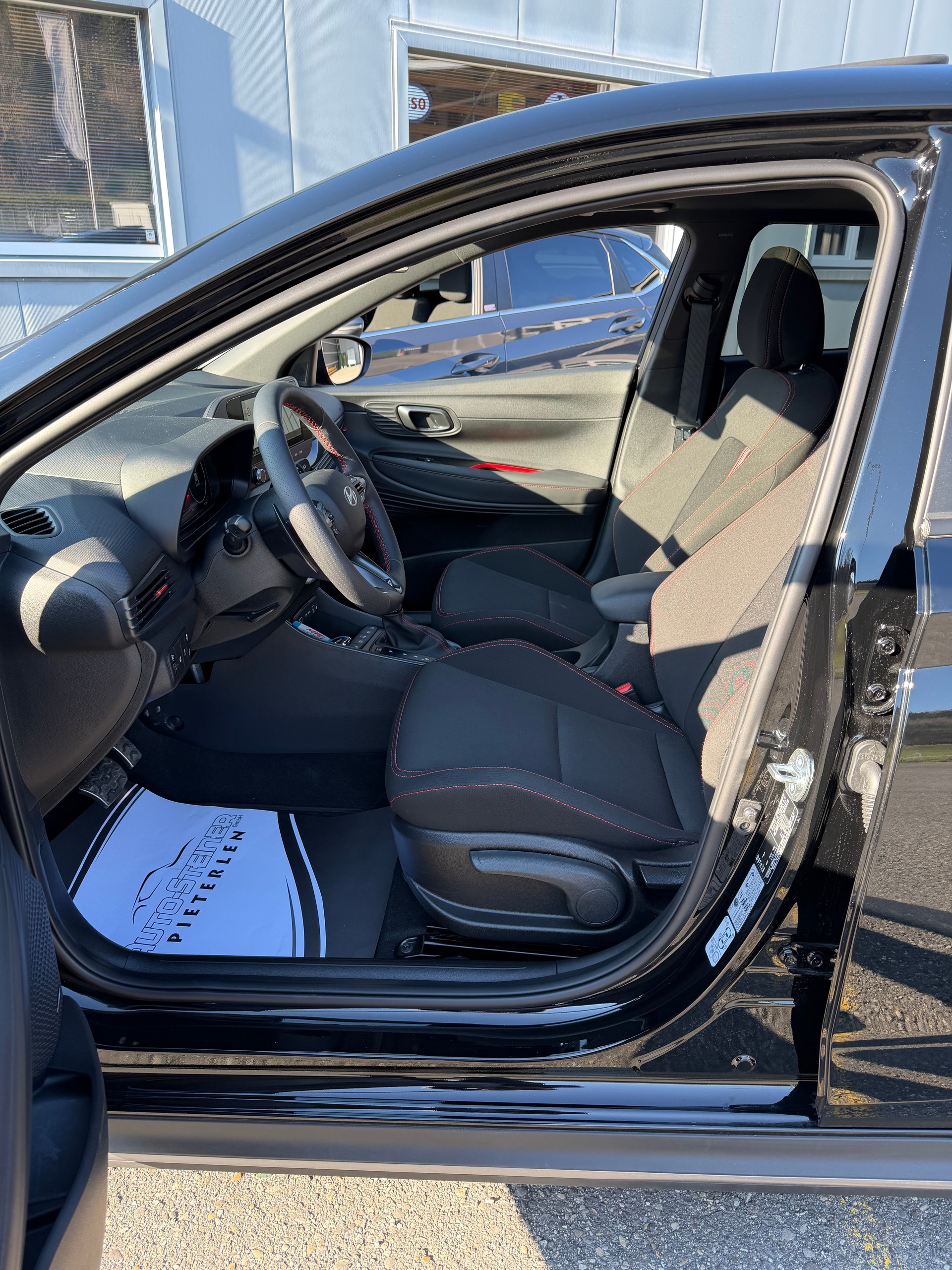 HYUNDAI "N-LINE" i20 1.0 T-GDi N-Line "SPORT N-LINE" CH WAGEN "AUTOMAT" TOP AUSSTATTUNG !!-image-11
