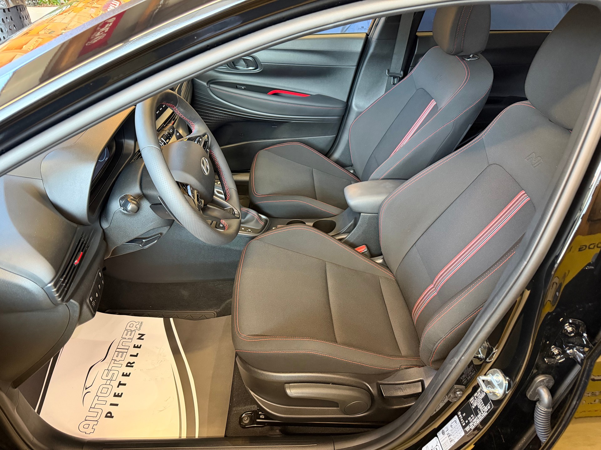 HYUNDAI "N-LINE" i20 1.0 T-GDi N-Line "SPORT N-LINE" CH WAGEN "AUTOMAT" TOP AUSSTATTUNG !!-showroom-element-3