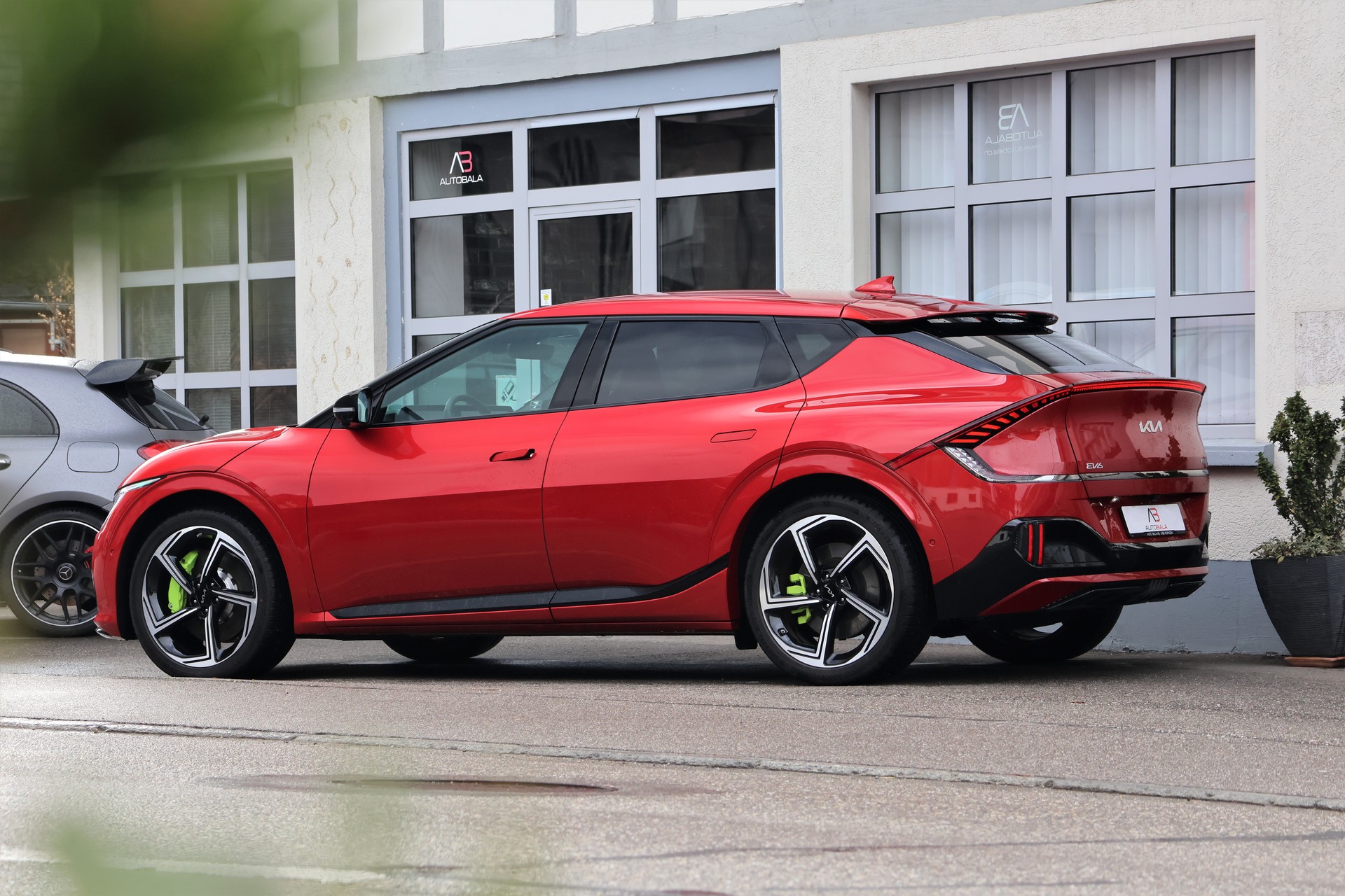 KIA EV6 77.4 kWh GT 4x4 (CH) "Runwayred"-image-5