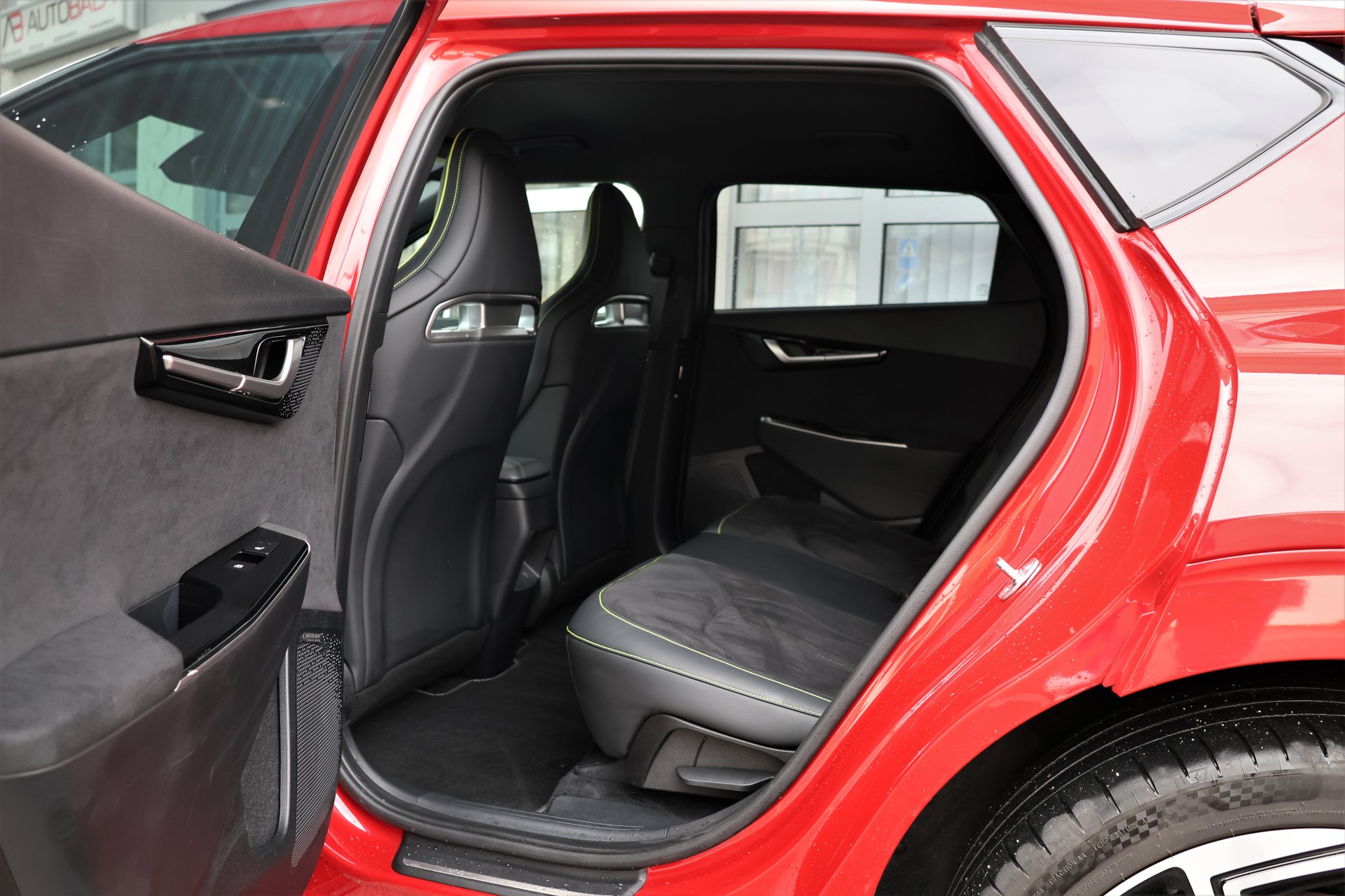 KIA EV6 77.4 kWh GT 4x4 (CH) "Runwayred"-image-13