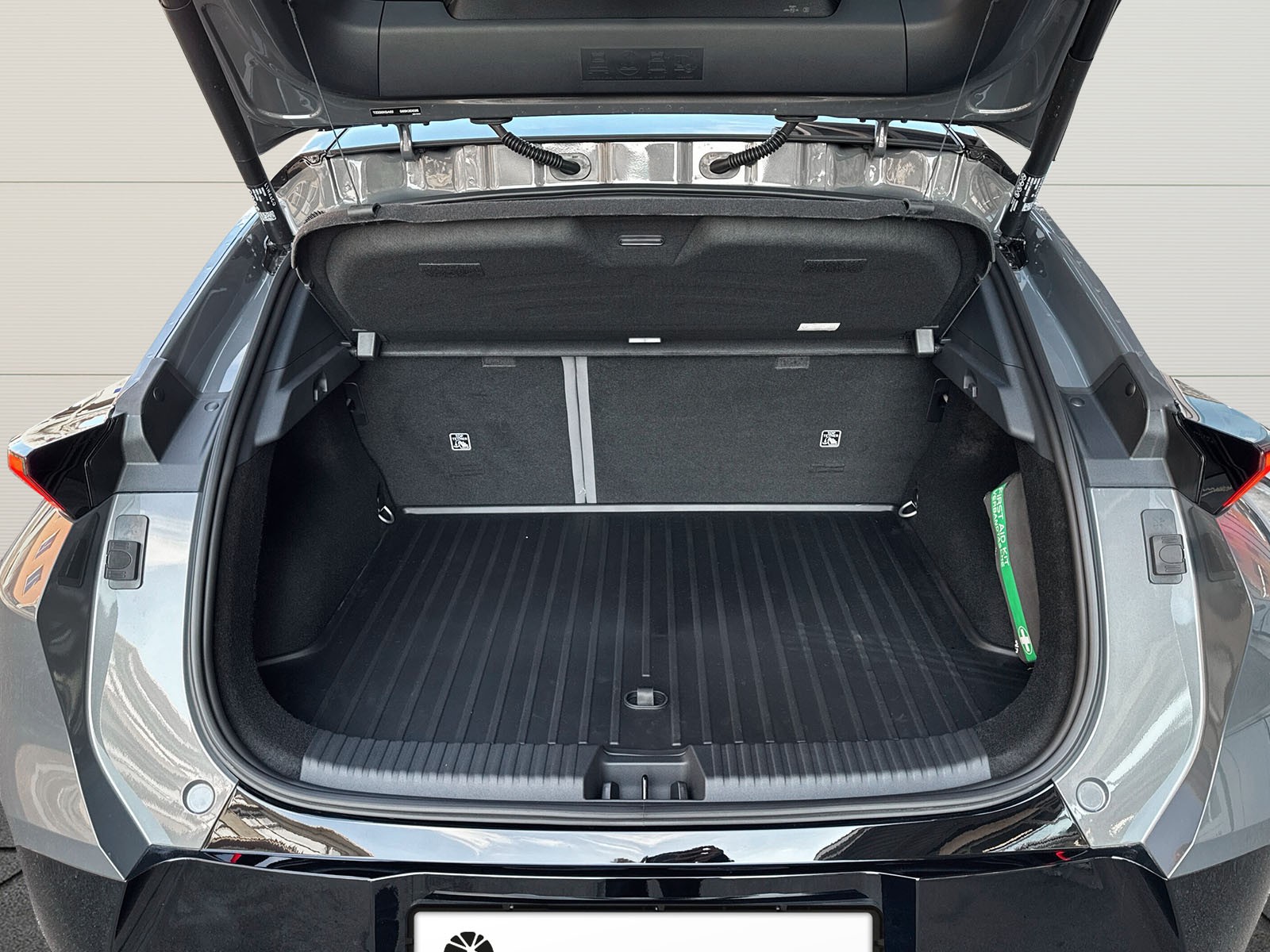 LYNK & CO 02 More-image-9
