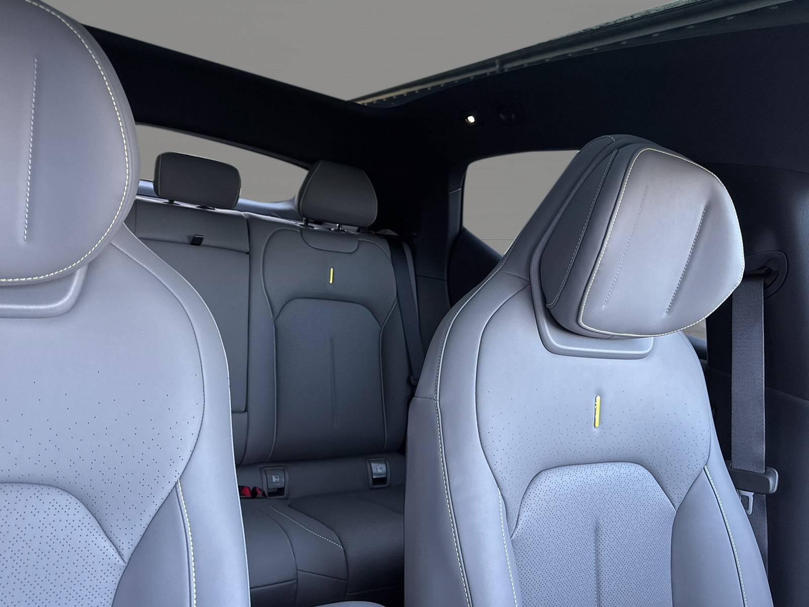 LYNK & CO 02 More-image-7