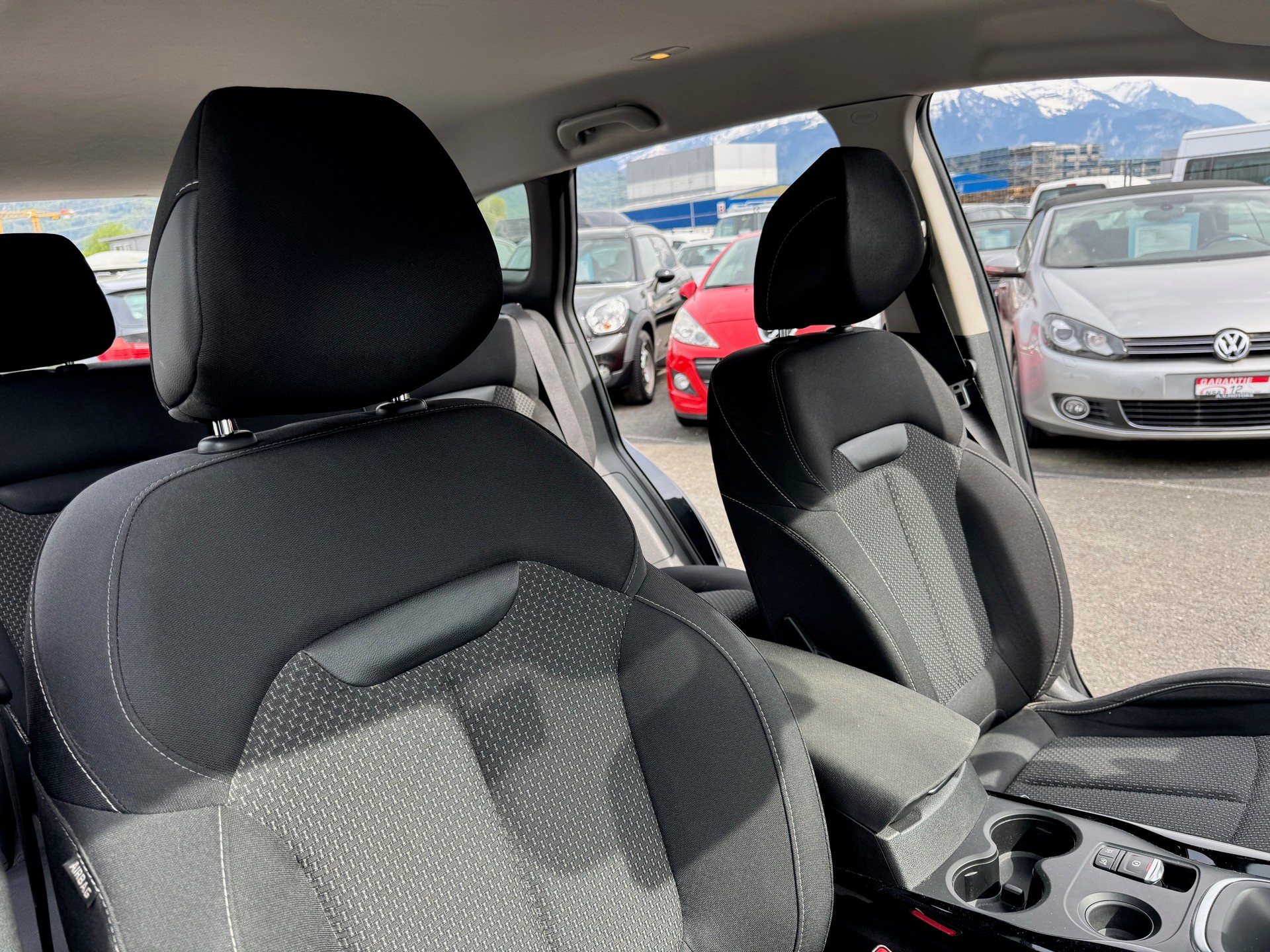 RENAULT Kadjar 1.2 16V Turbo Intens EDC-image-13